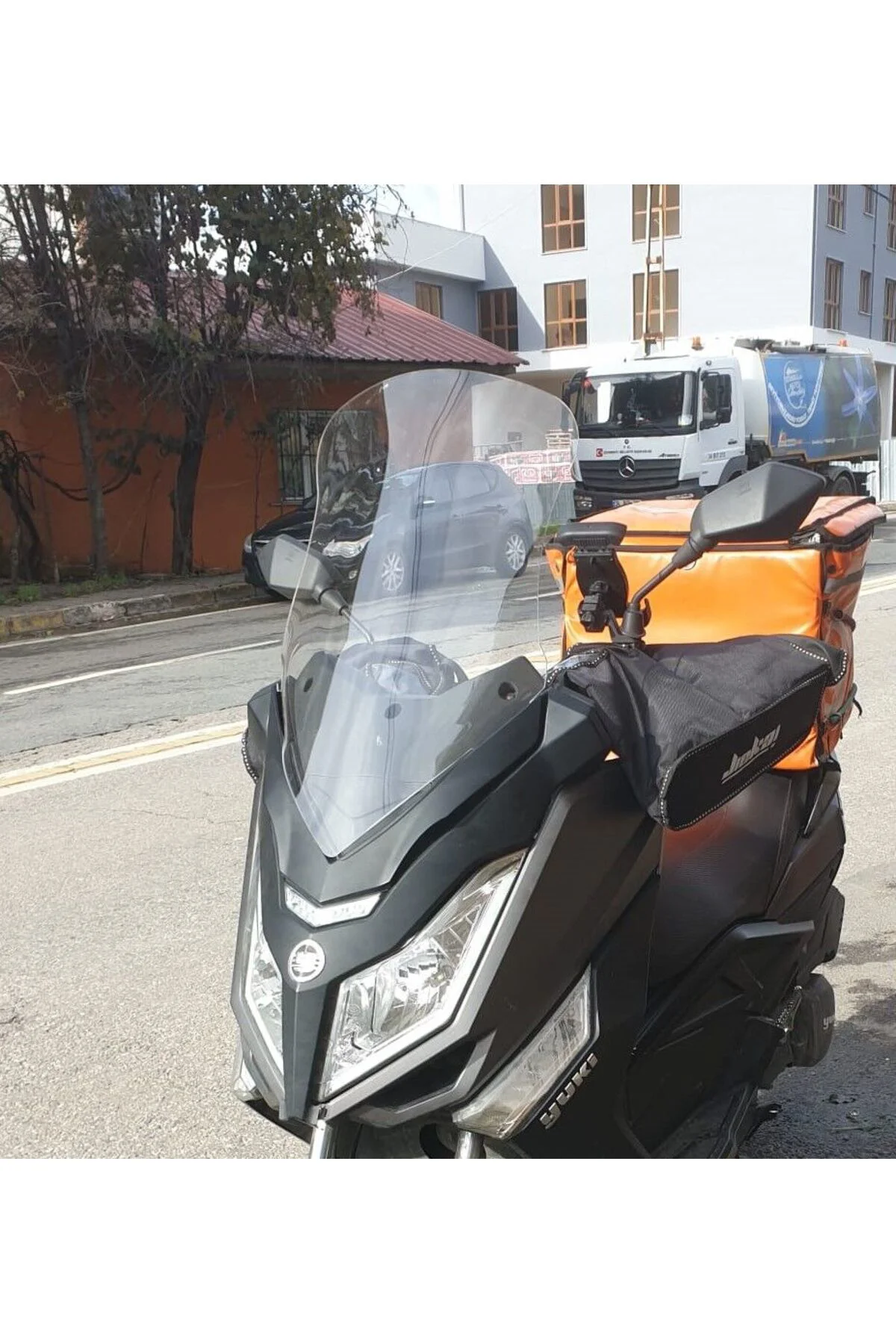Yuki T9 strom 125 Ön Cam 2021-2026 Model 62cm Şeffaf Renkli 4mm