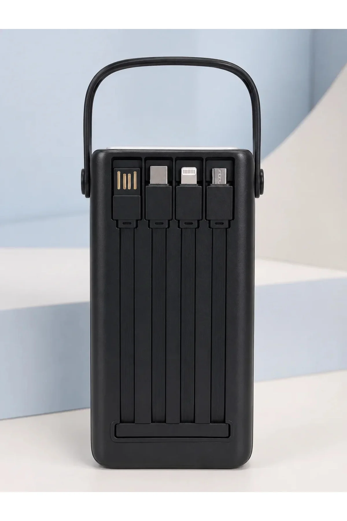 Yüksek Kapasiteli 50.000 mAh Powerbank 22,5 W Hızlı Şarj 4 Dahili Kablo LED Aydınlatma Yüksek Kapasiteli 50.000 mAh Powerbank 22,5 W Hızlı Şarj 4 Dahili Kablo LED Aydınlatma