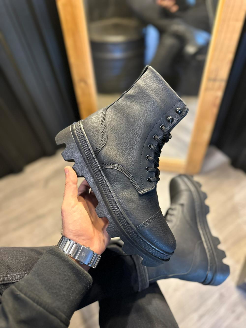 Yüksek Taban Ayakkabı B-023 Siyah (Siyah Taban) UP