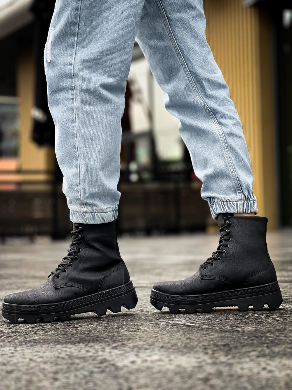 Yüksek Taban Ayakkabı B-023 Siyah (Siyah Taban) UP