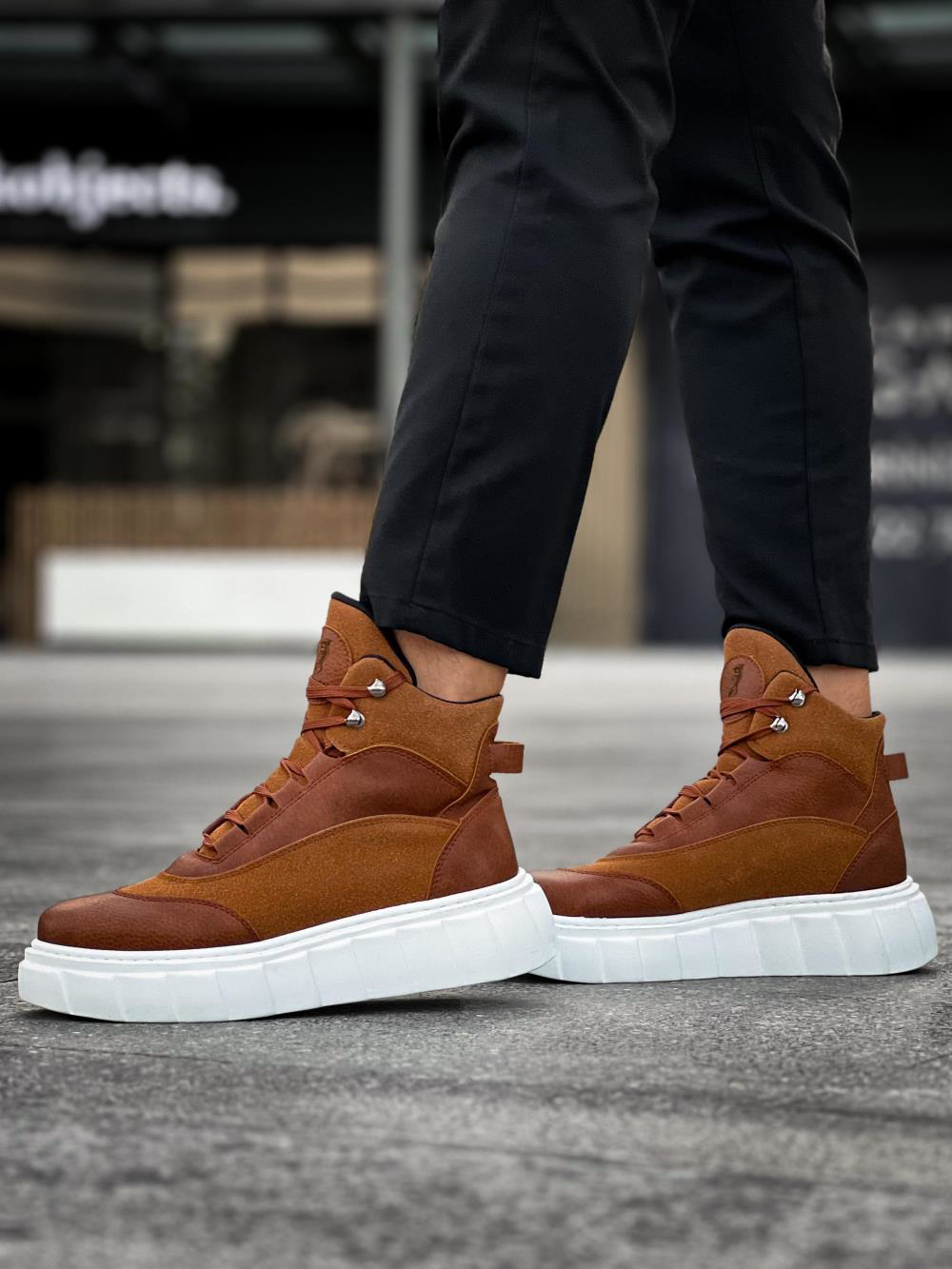 Yüksek Taban Bot 104 Taba UP