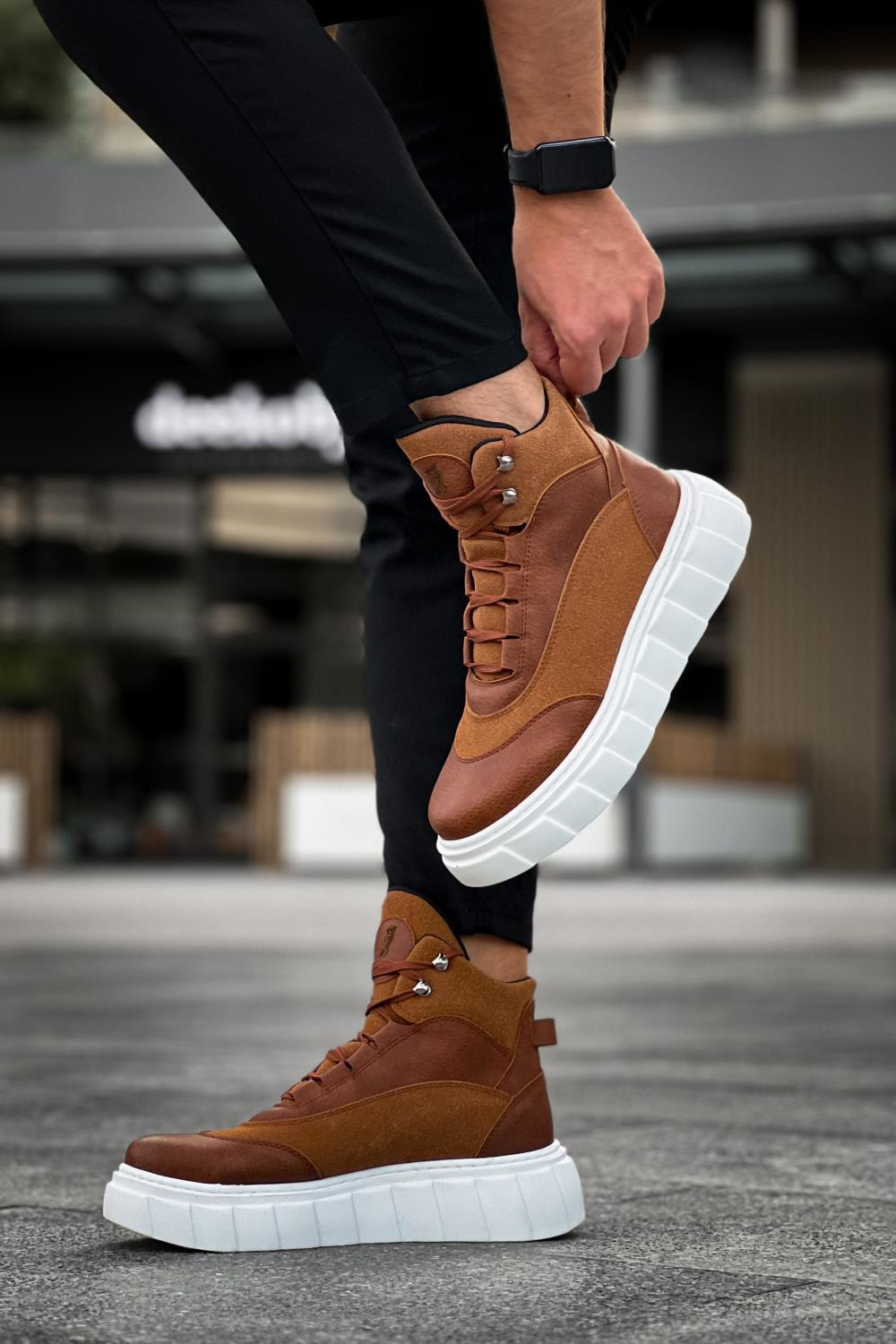 Yüksek Taban Bot 104 Taba UP