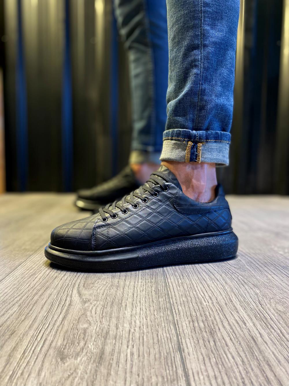 Yüksek Taban Günlük Ayakkabı 044 KAPİTONE Siyah (Siyah Taban)