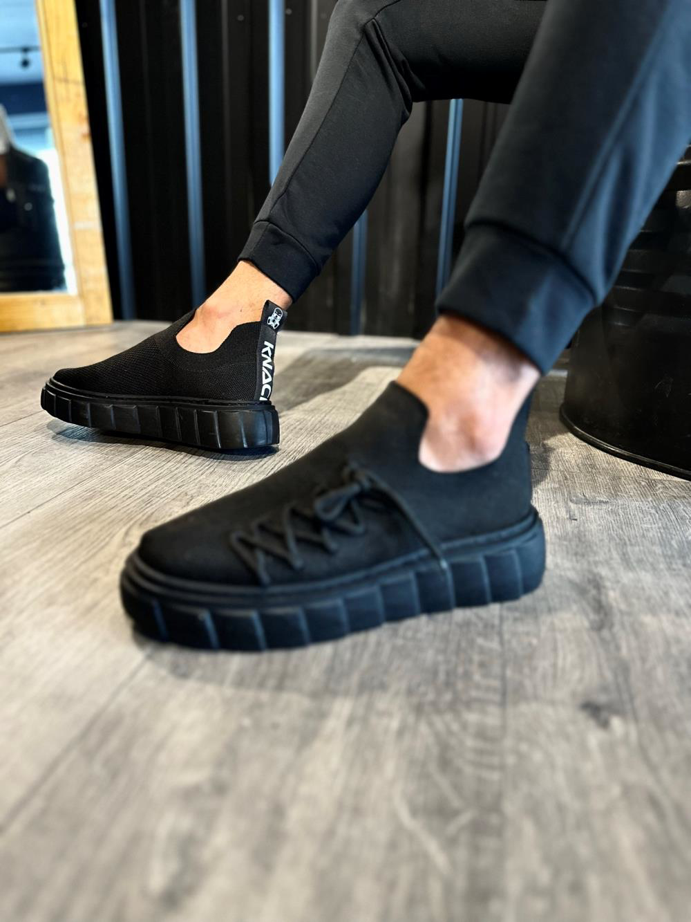 Yüksek Taban Günlük Ayakkabı 1025 Siyah (Siyah Taban)