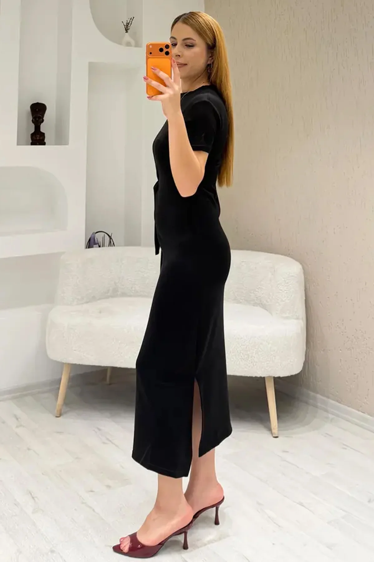 Yumuşak Dokulu Modal Kumaş Bağlamalı Elbise
