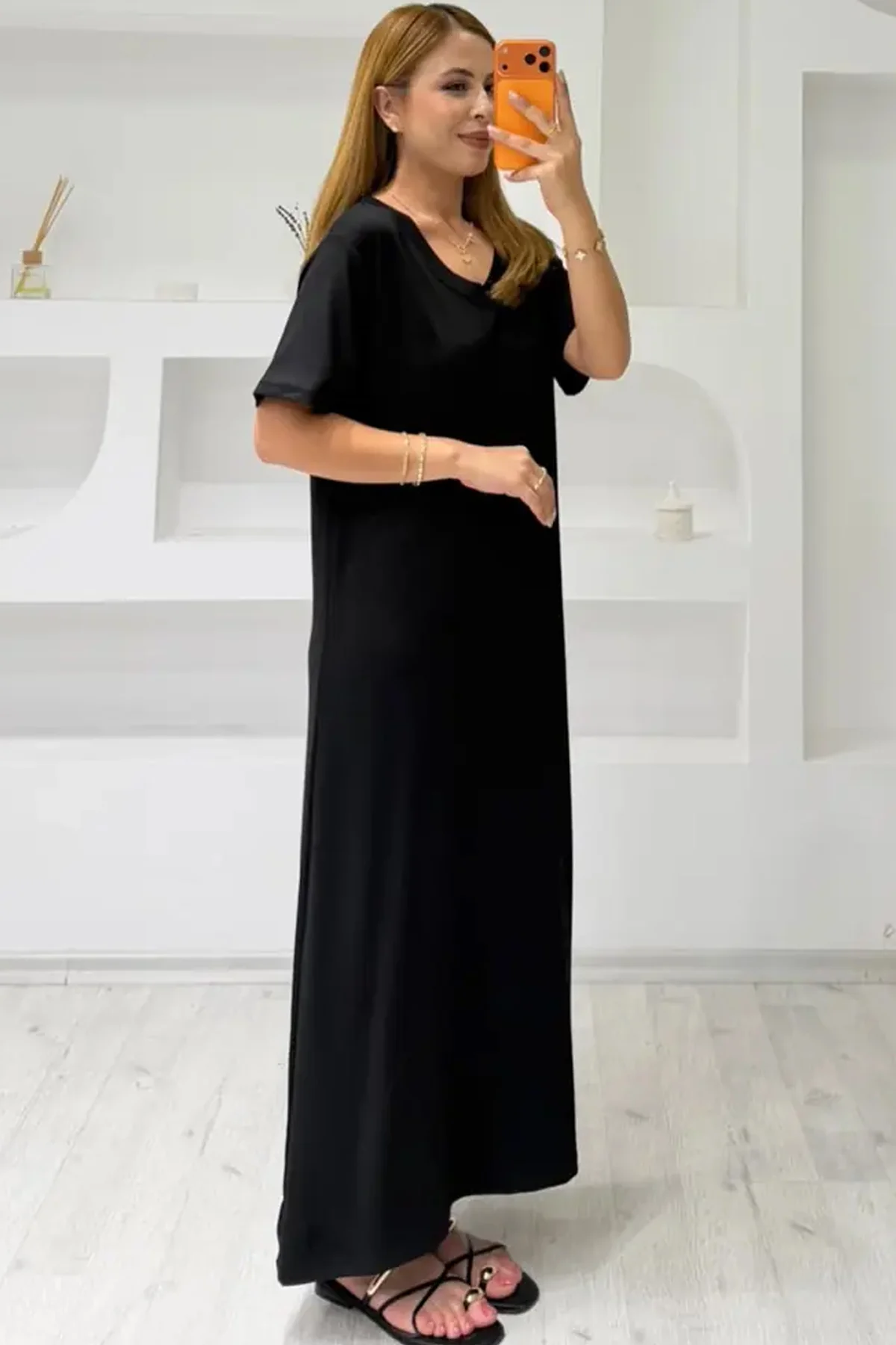 Yumuşak Dokulu Modal V Yaka Kısa Kol Maxi Elbise