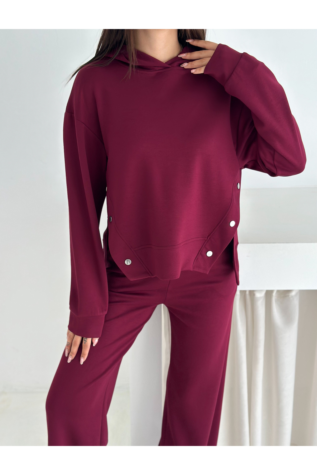 Fiolin Yumuşak Dokulu Modal Kumaş Kapüşonlu Çıtçıt Detaylı Eşofman Takım