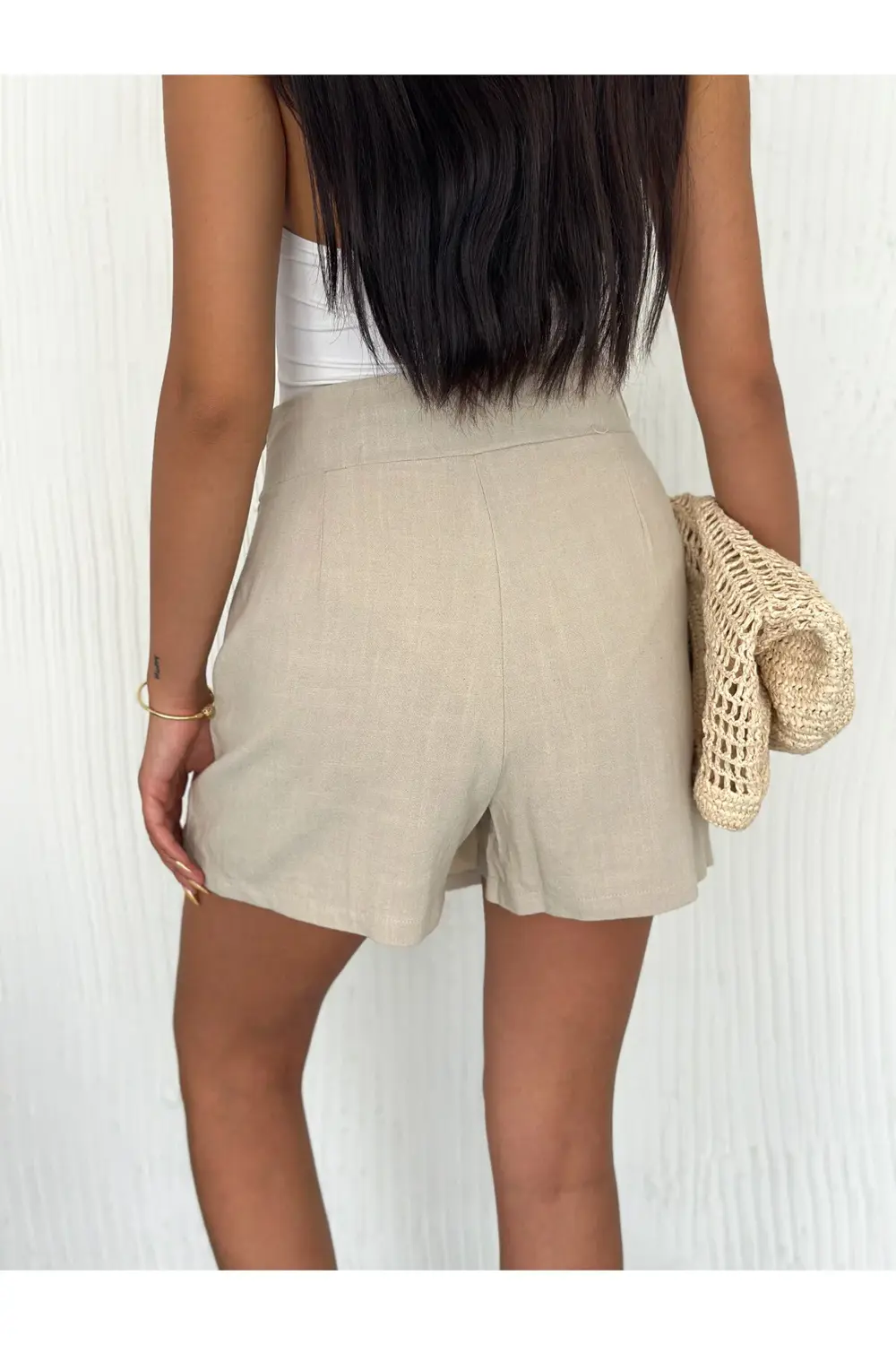 Yumuşak Dokulu Yırtmaçlı Keten Şort Etek