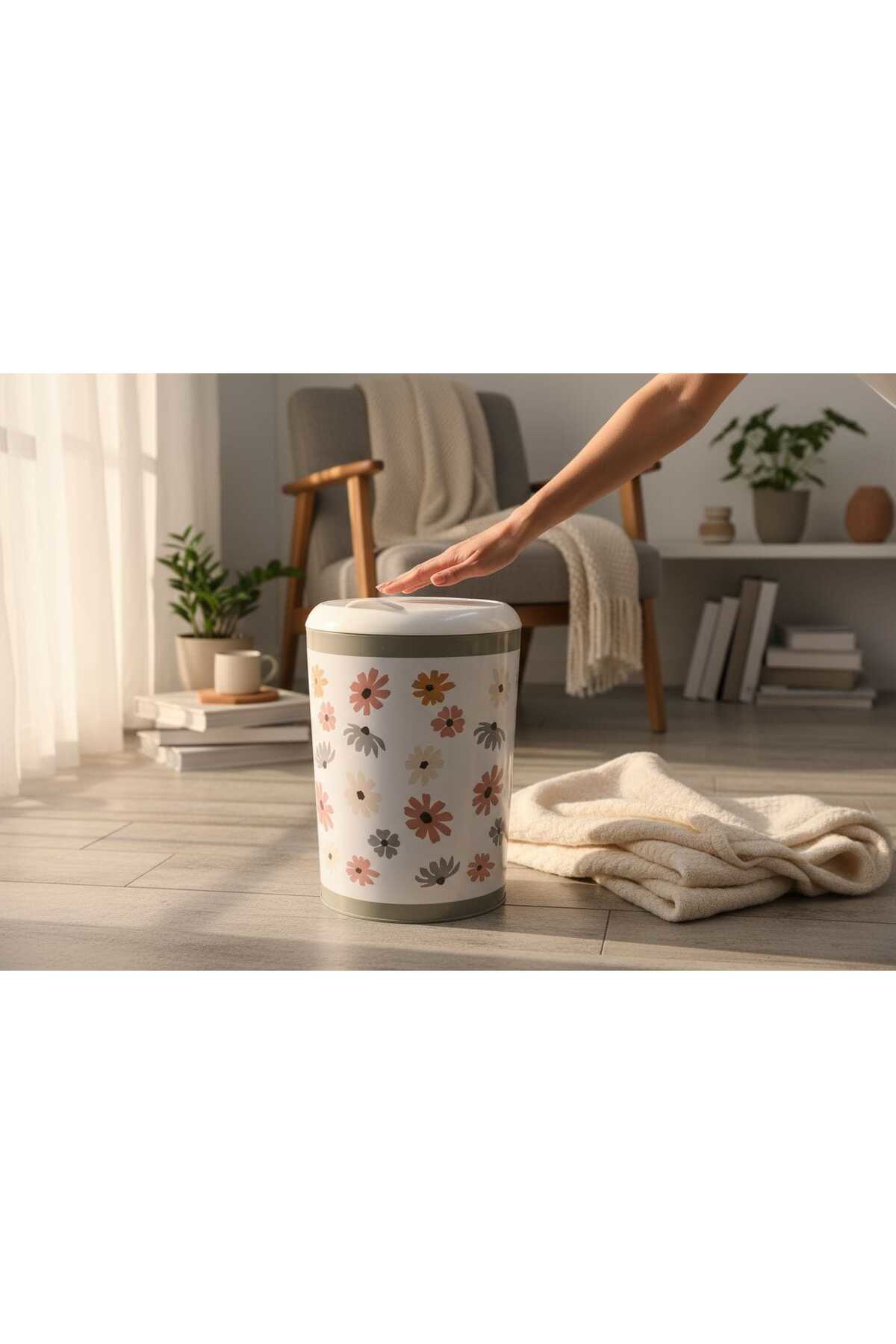 Kaveh Yuvarlak Desenli Metal Çöp Kovası