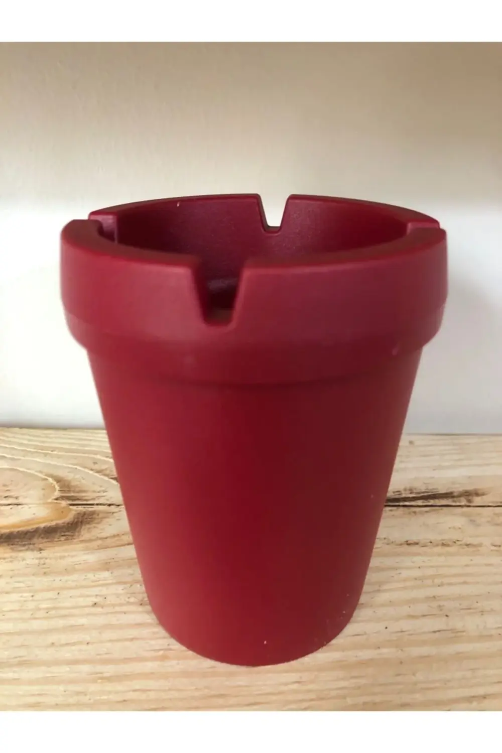 Yuvarlak Kokusuz Küllük