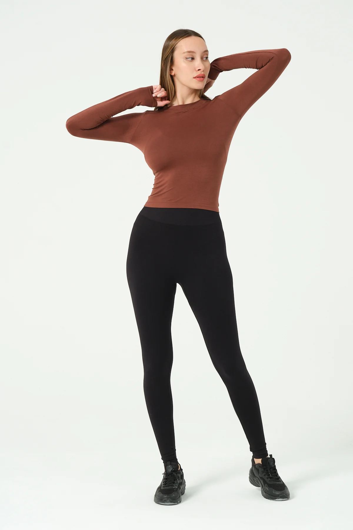 Yuvarlak Yaka Uzun Kollu Seamless Crop