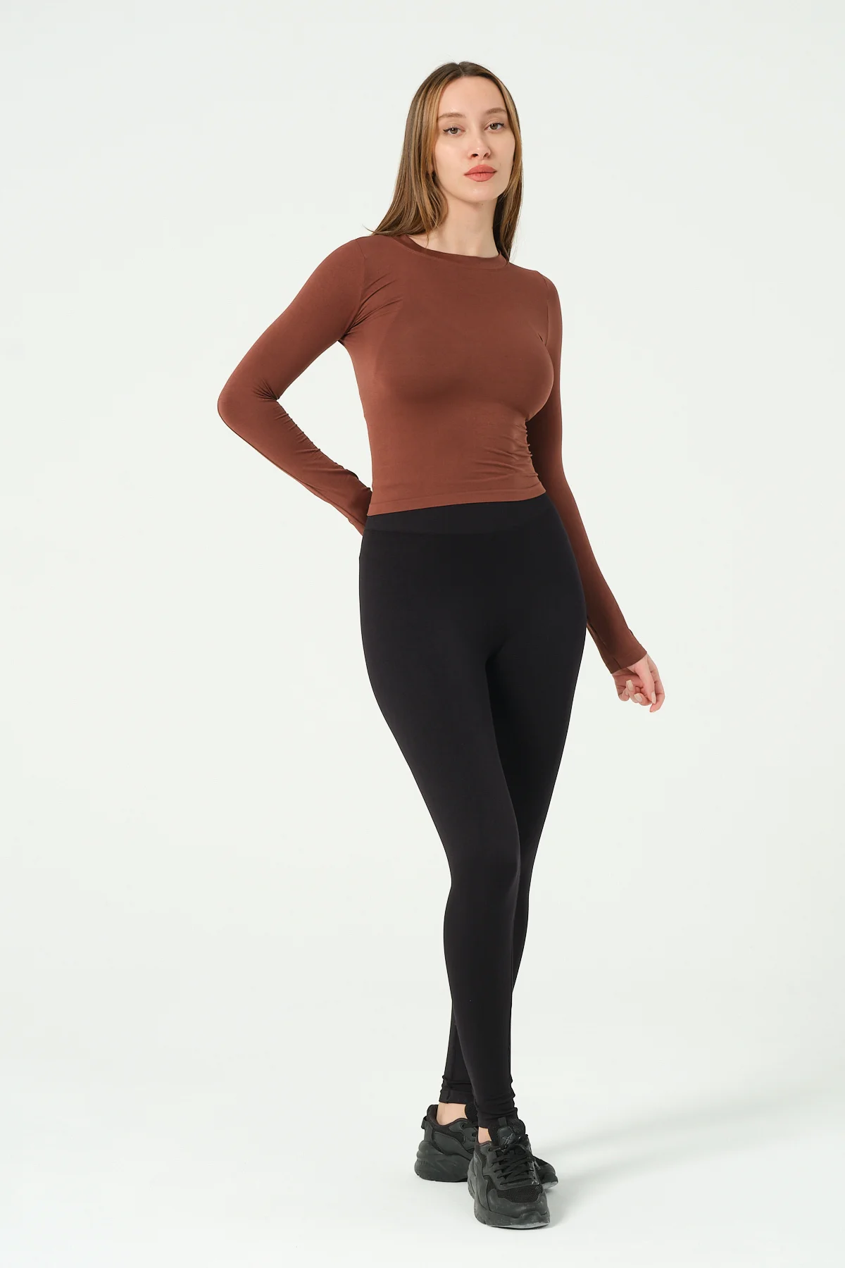 Yuvarlak Yaka Uzun Kollu Seamless Crop