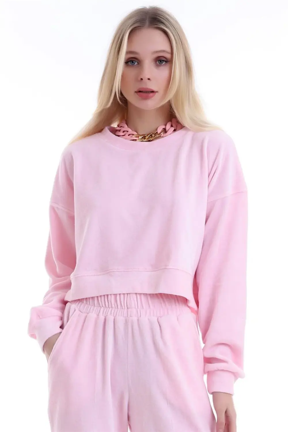 Yuvarlak Yaka Uzun Kollu Oversize Kesim Kadife Tarz Sweatshirt