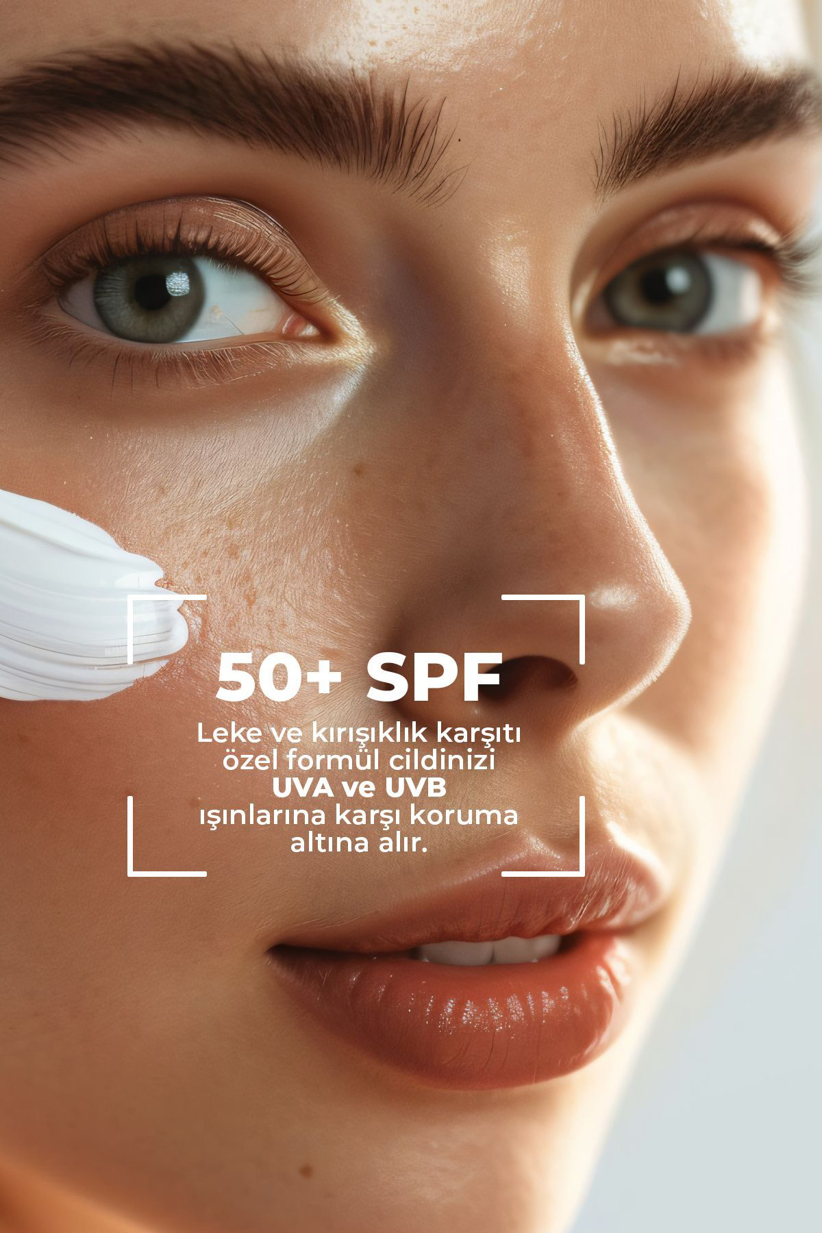 Yüz Güneş Kremi 50 Spf 100 ml Uva/uvb Filtreli Nemlendirici E Vit