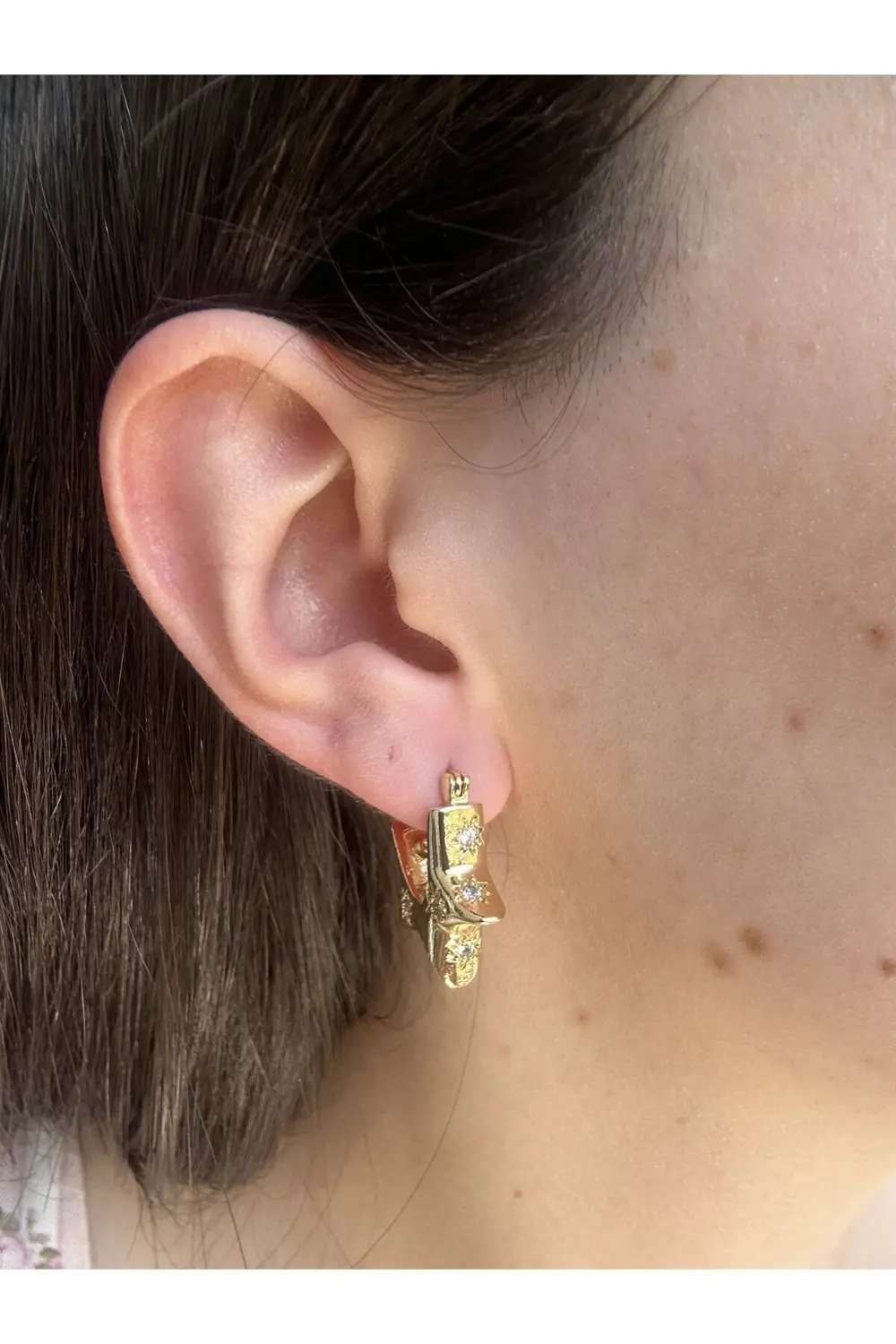 Atelier Emine Zarif Taş Detaylı Yıldız Küpe