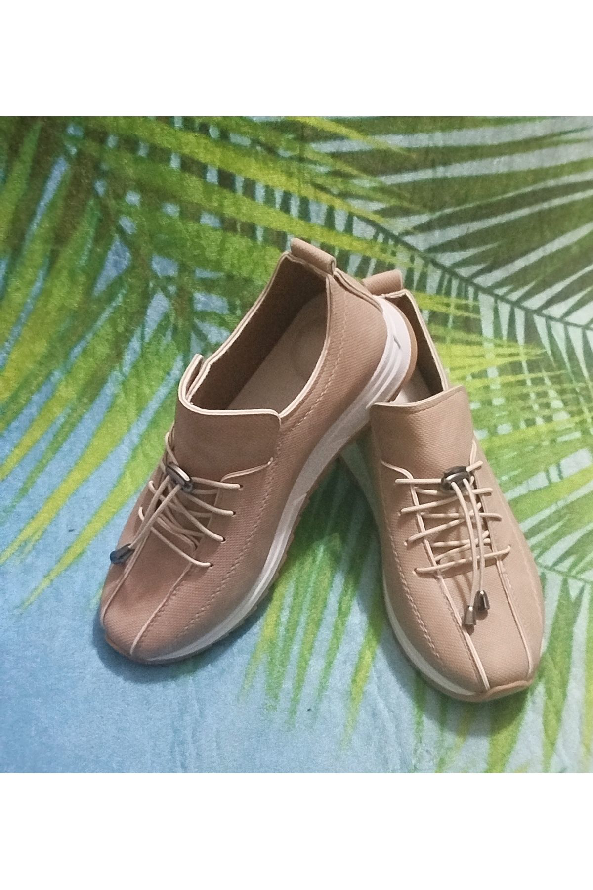 Zetta Ortopedik Tabanlı Günlük Yumuşak Kadın Cilt Ayakkabı Nut Sn