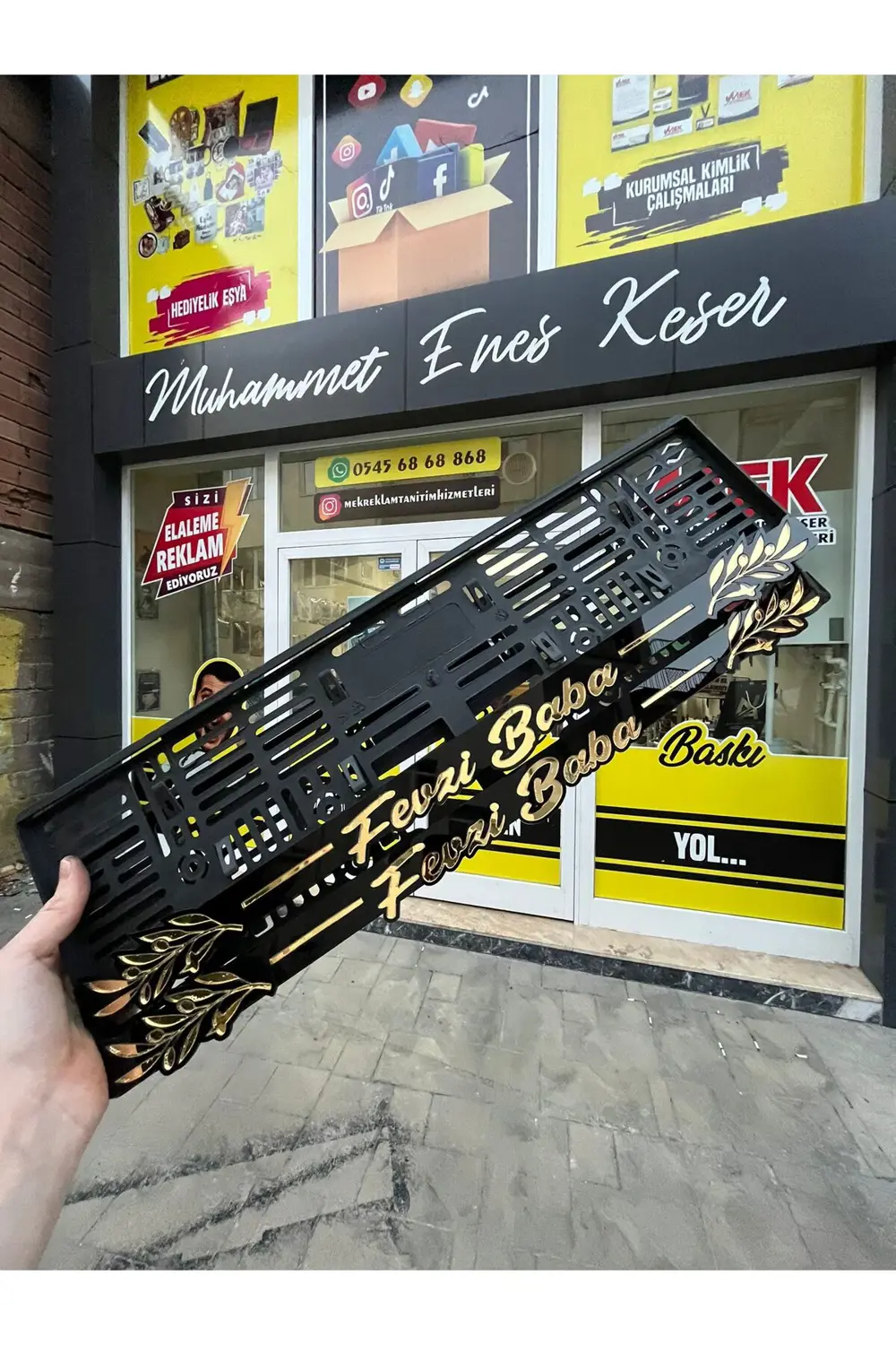 Zeytindalı Çizgili Sarkık Plakalık