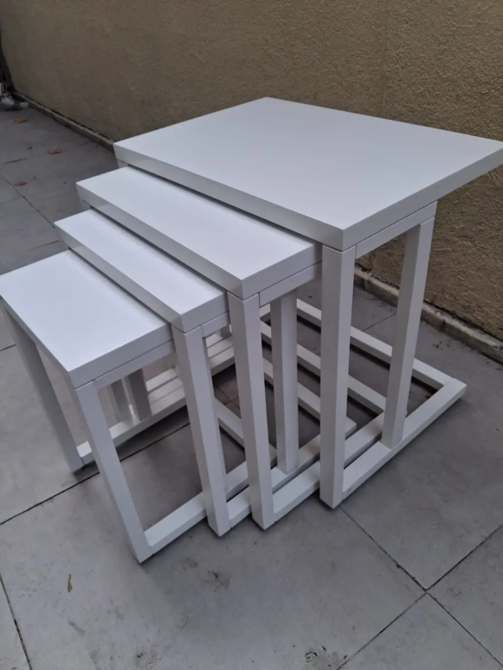 Zigon 18081 ılgz C Model Tekerlek Kayın ayak MDF tabla Parlak bey