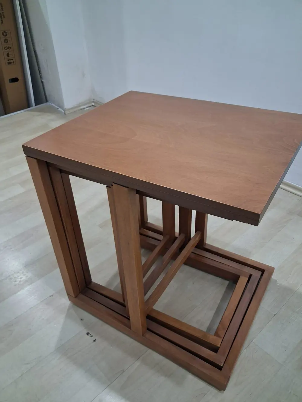 Zigon Sehpa 90588 Ilgz C Dörtlü Lake Ceviz Kayın Tekerlekli Ayak Zigon Sehpa 90588 Ilgz C Dörtlü Lake Ceviz Kayın Tekerlekli Ayak