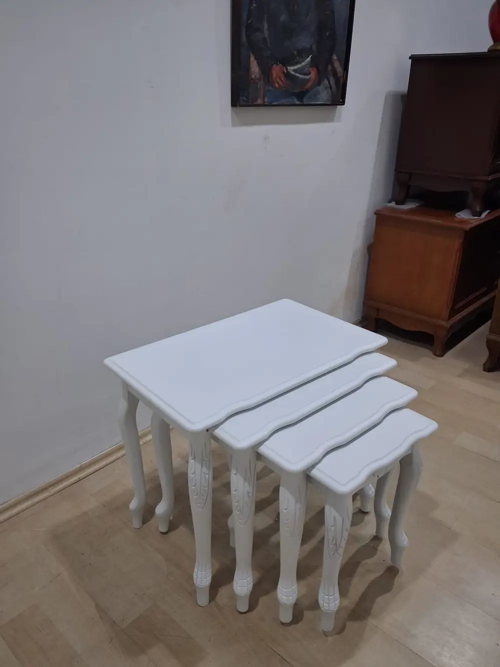 Zigon Sehpa Lükens Eko HT 90576 Kayın Aslan Ayak Oymalı Beyaz El Zigon Sehpa Lükens Eko HT 90576 Kayın Aslan Ayak Oymalı Beyaz El
