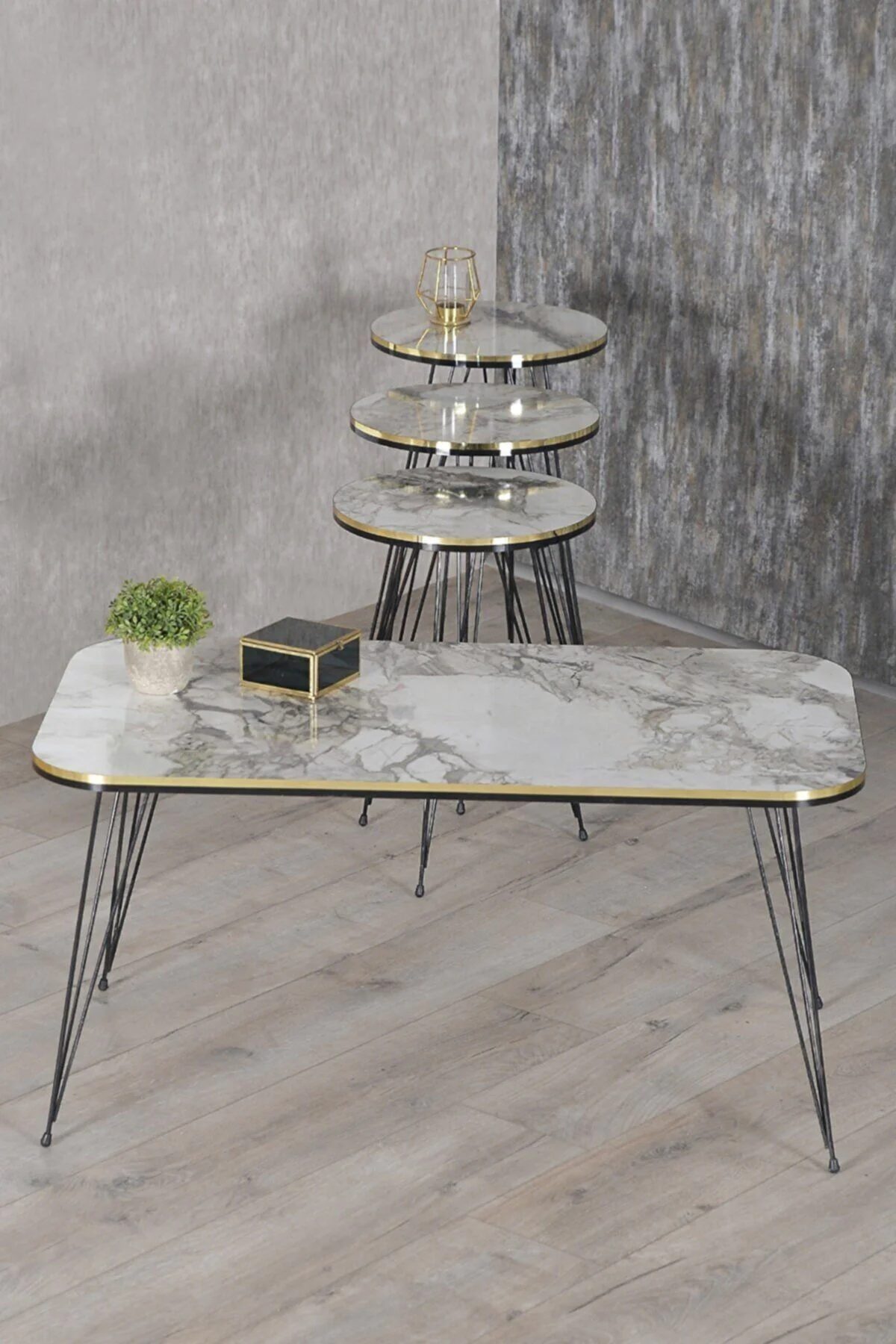 Zigon Sehpa Ve Orta Sehpa Kr Set Siyah Tel Ayak Çift Altın Efes