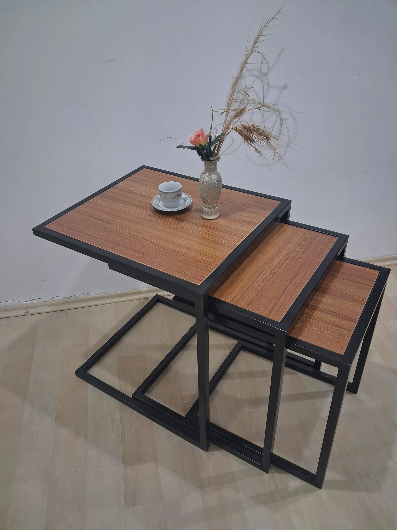 Zigon ZLF 3LÜ 14097C Model Metal Siyah fırın boya MDF Ceviz Theak tabla Elyapım Zigon ZLF 3LÜ 14097C Model Metal Siyah fırın boya MDF Ceviz Theak tabla Elyapım Fiyatı, Yorumları ve Özellikleri