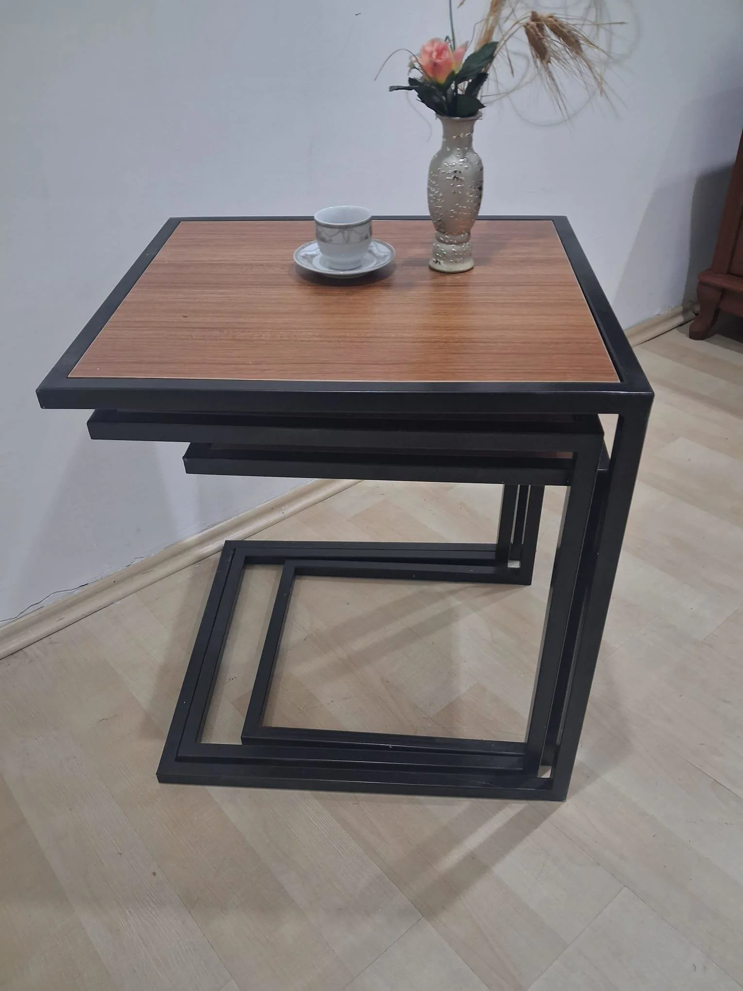 Zigon ZLF 3LÜ 14097C Model Metal Siyah fırın boya MDF Ceviz Theak tabla Elyapım Zigon ZLF 3LÜ 14097C Model Metal Siyah fırın boya MDF Ceviz Theak tabla Elyapım Fiyatı, Yorumları ve Özellikleri