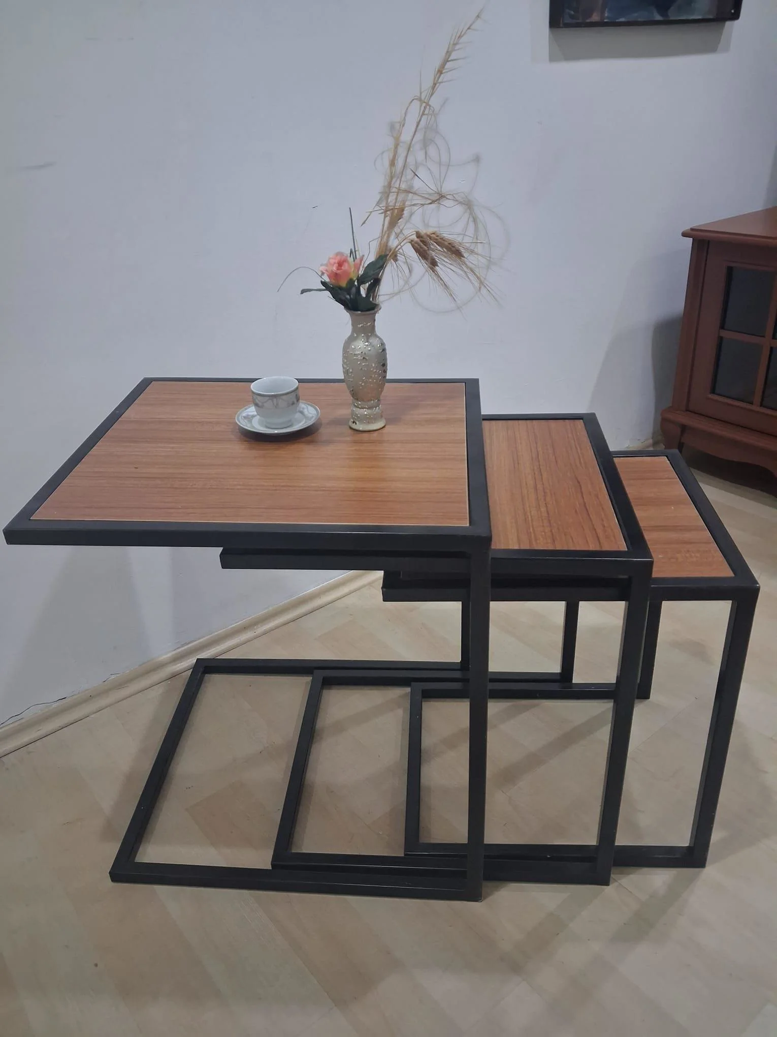 Zigon ZLF 3LÜ 14097C Model Metal Siyah fırın boya MDF Ceviz Theak tabla Elyapım Zigon ZLF 3LÜ 14097C Model Metal Siyah fırın boya MDF Ceviz Theak tabla Elyapım Fiyatı, Yorumları ve Özellikleri