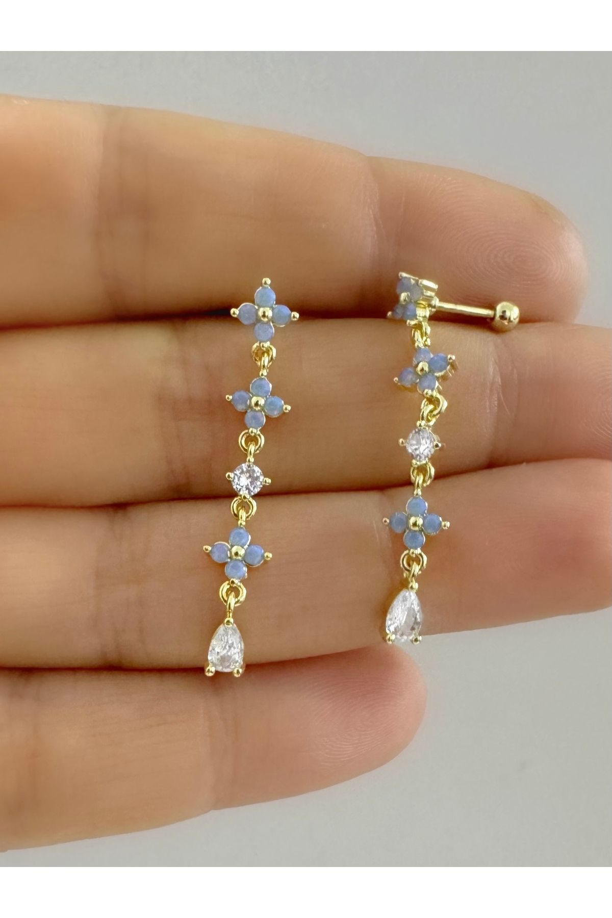 Arescollection Zirkon Mavi Taşlı Vip Seri 1 Adet Helix Kıkırdak Kulak Memesi Uyu