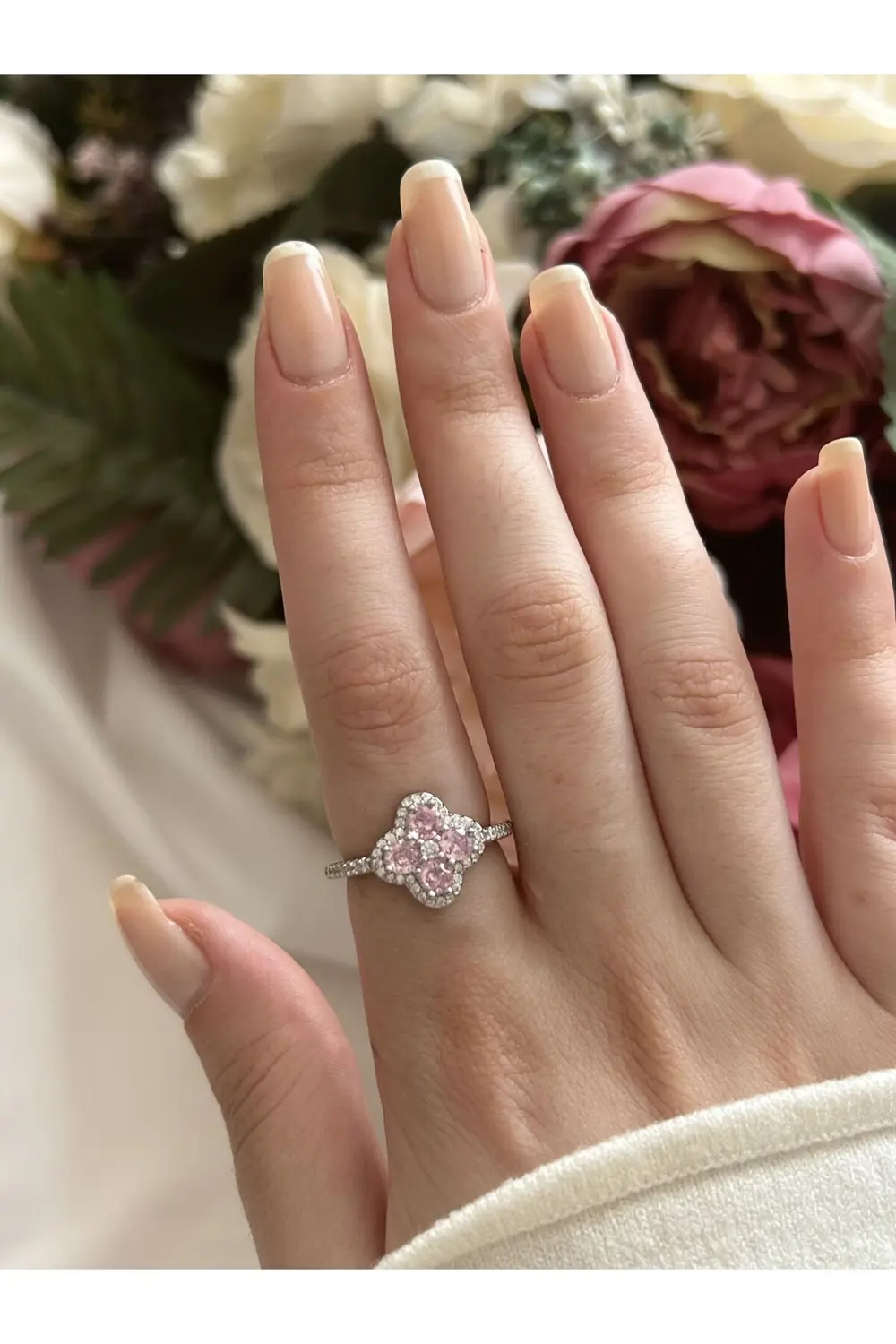 Atelier Emine Zirkon Pembe Yonca Yüzük