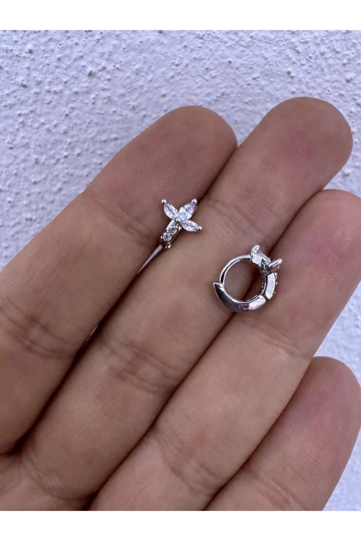 zirkon taşlı 1 adet 6 mm tragus rook mini halka piercing