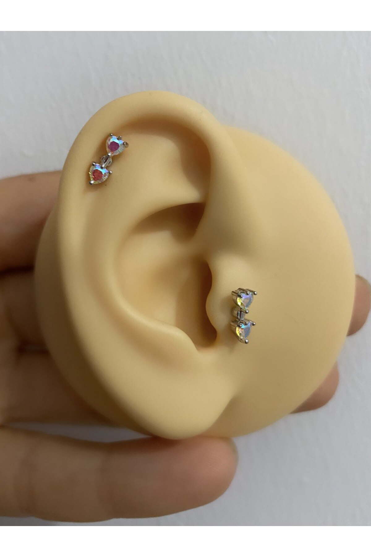 zirkon taşlı arkası düz önden vidalı takmalı tragus kıkırdak conch lobe uyumlu 1 adet piercing küpe