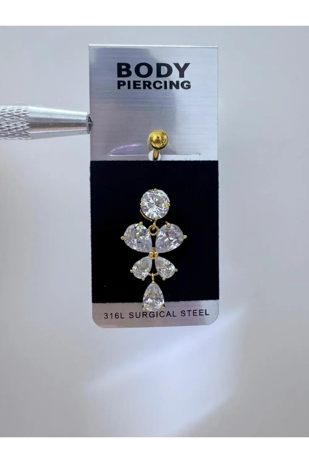 ZİRKON TAŞLI ÇELİK KELEBEK ŞEKLİNDE GÖBEK PİERCİNGİ