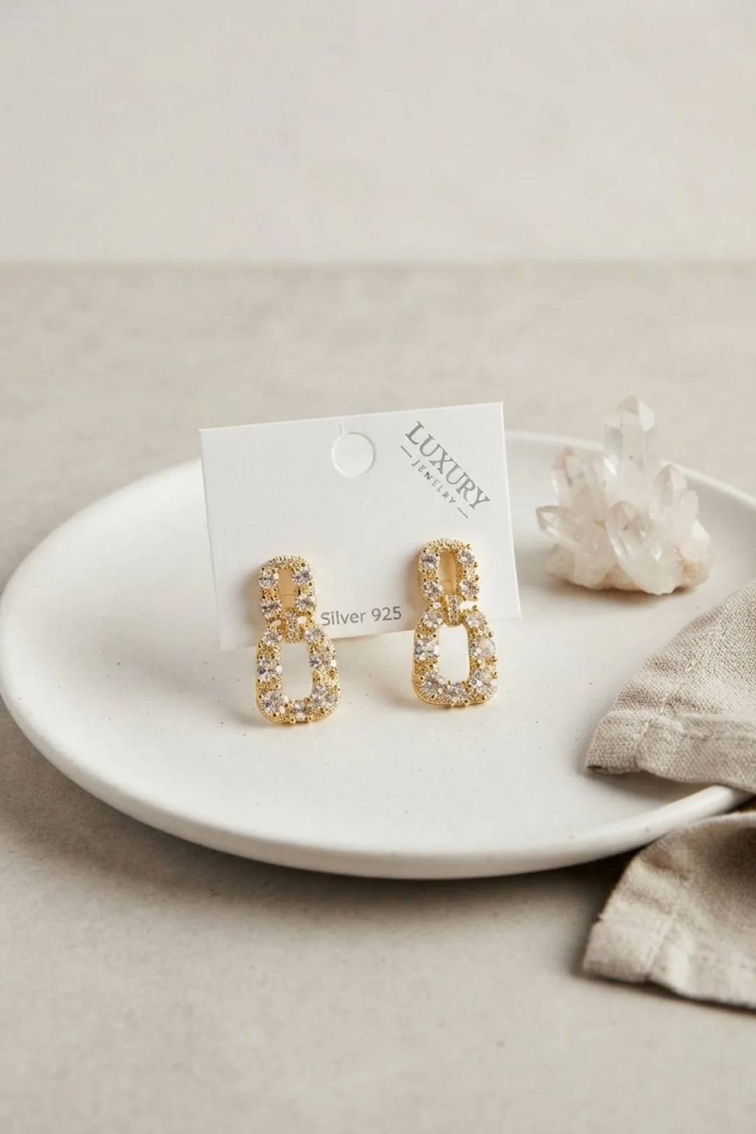 Zirkon Taşlı Gold Renk Pirinç Vintage Kadın Küpe Fiyatı, Yorumları ve Özellikleri
