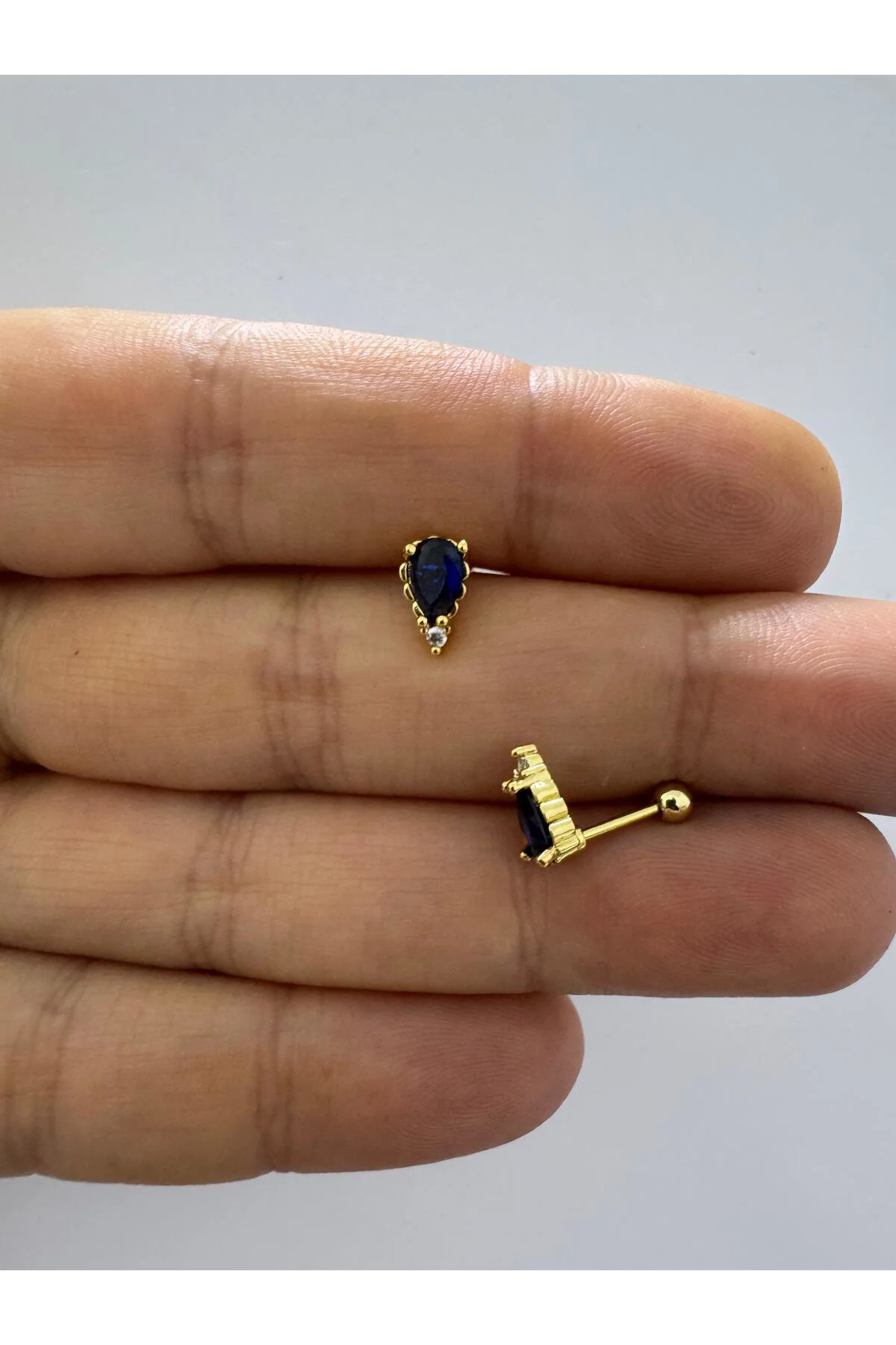 ZİRKON TAŞLI HELİX TRAGUS LOBE UYUMLU 1 ADET PİERCİNG KÜPE Fiyatı, Yorumları ve Özellikleri