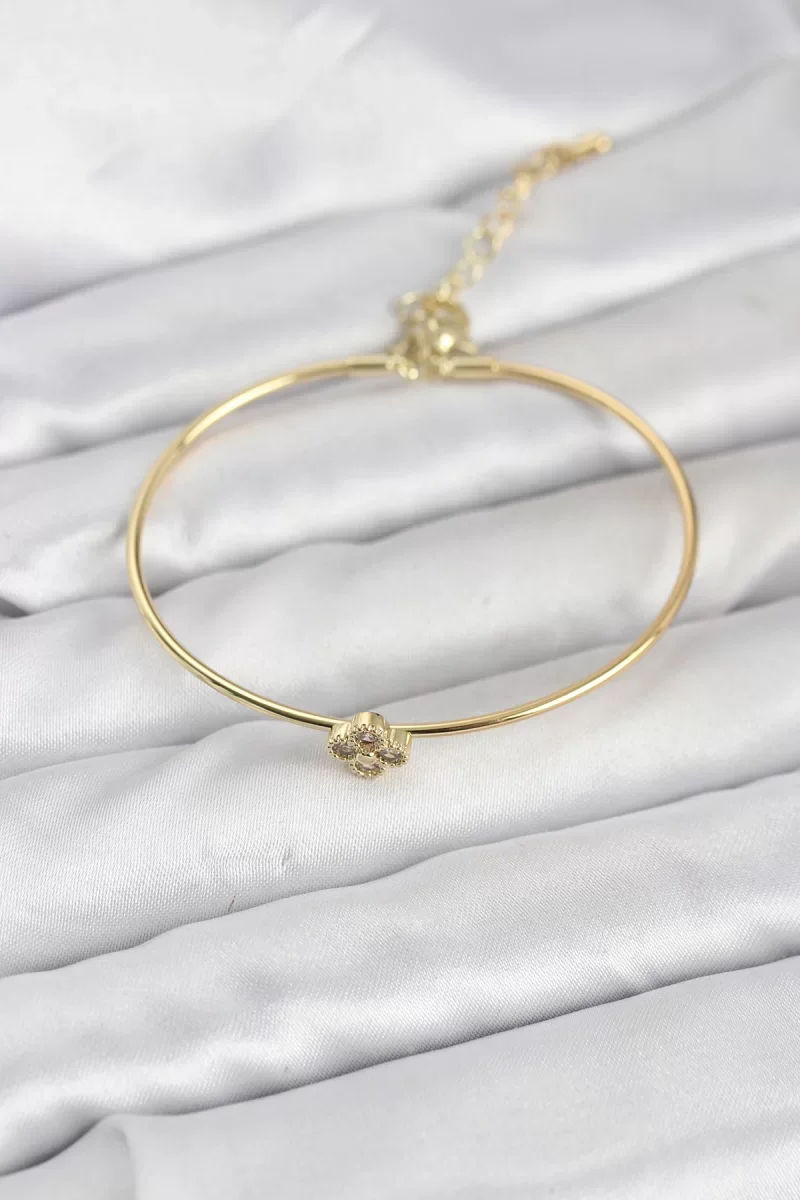 Zirkon Taşlı Yonca Model Gold Renk Kadın Bileklik - Lisinya