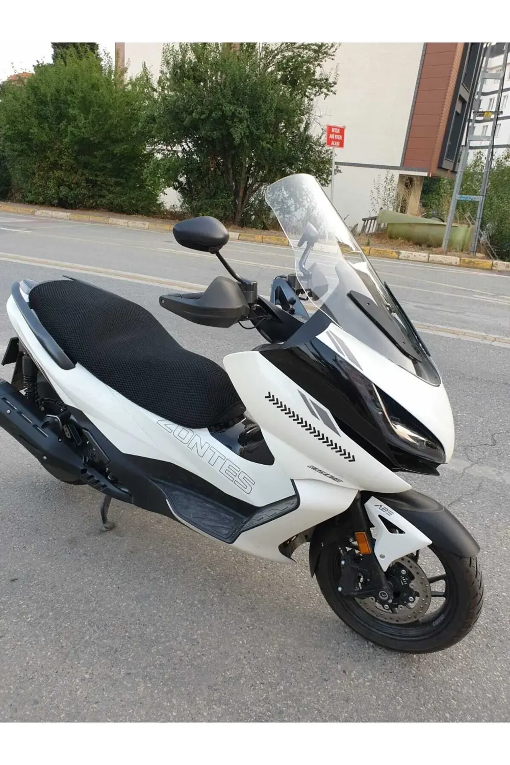 Zontes 350 E Siperlik Ön Cam 2022-2023 Model 70cm Şeffaf Renkli 4