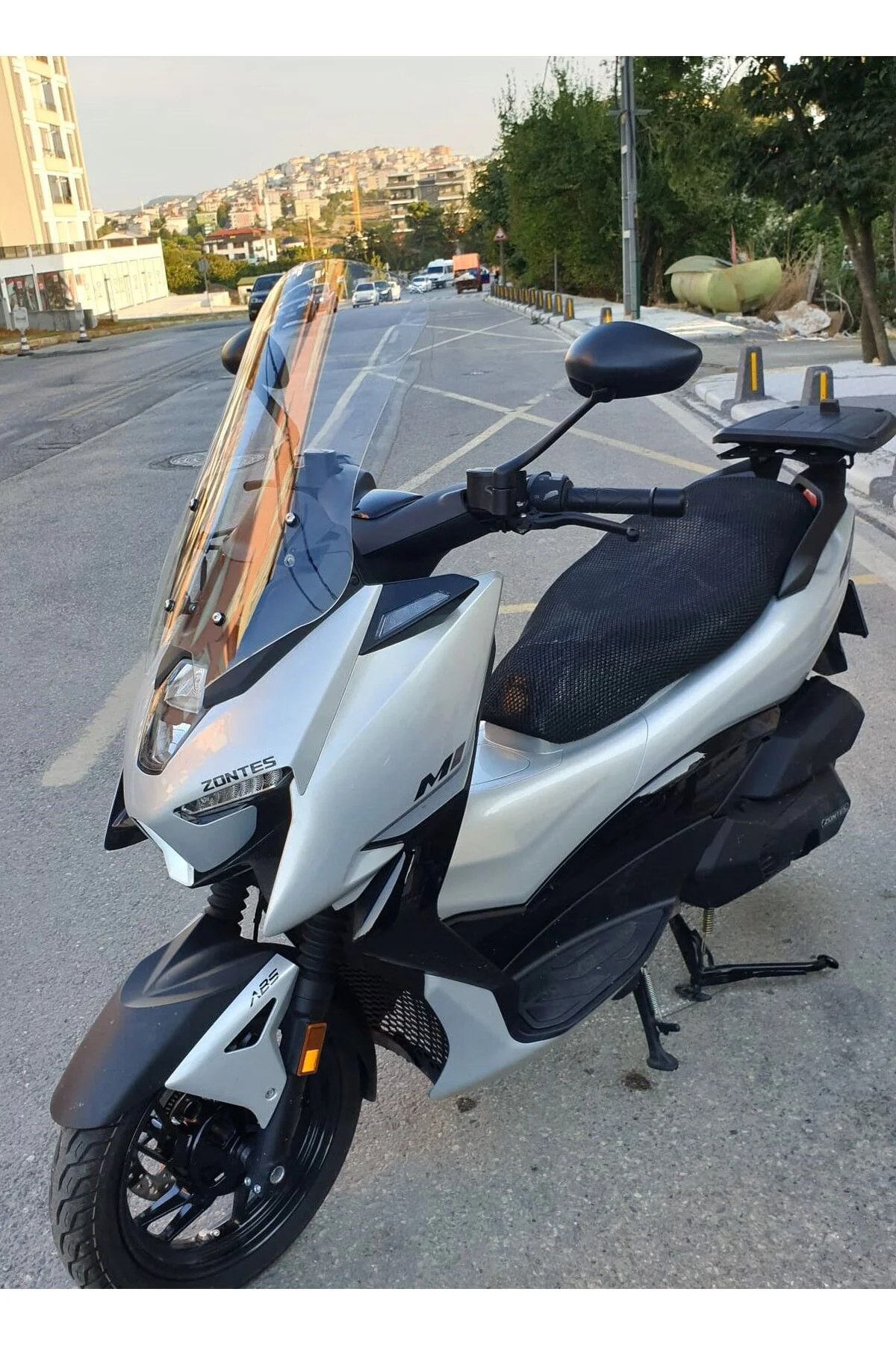 Zontes RZ 250 S Ön Cam 2025-2026 Model 55cm Şeffaf Renkli 4mm Fiyatı, Yorumları ve Özellikleri