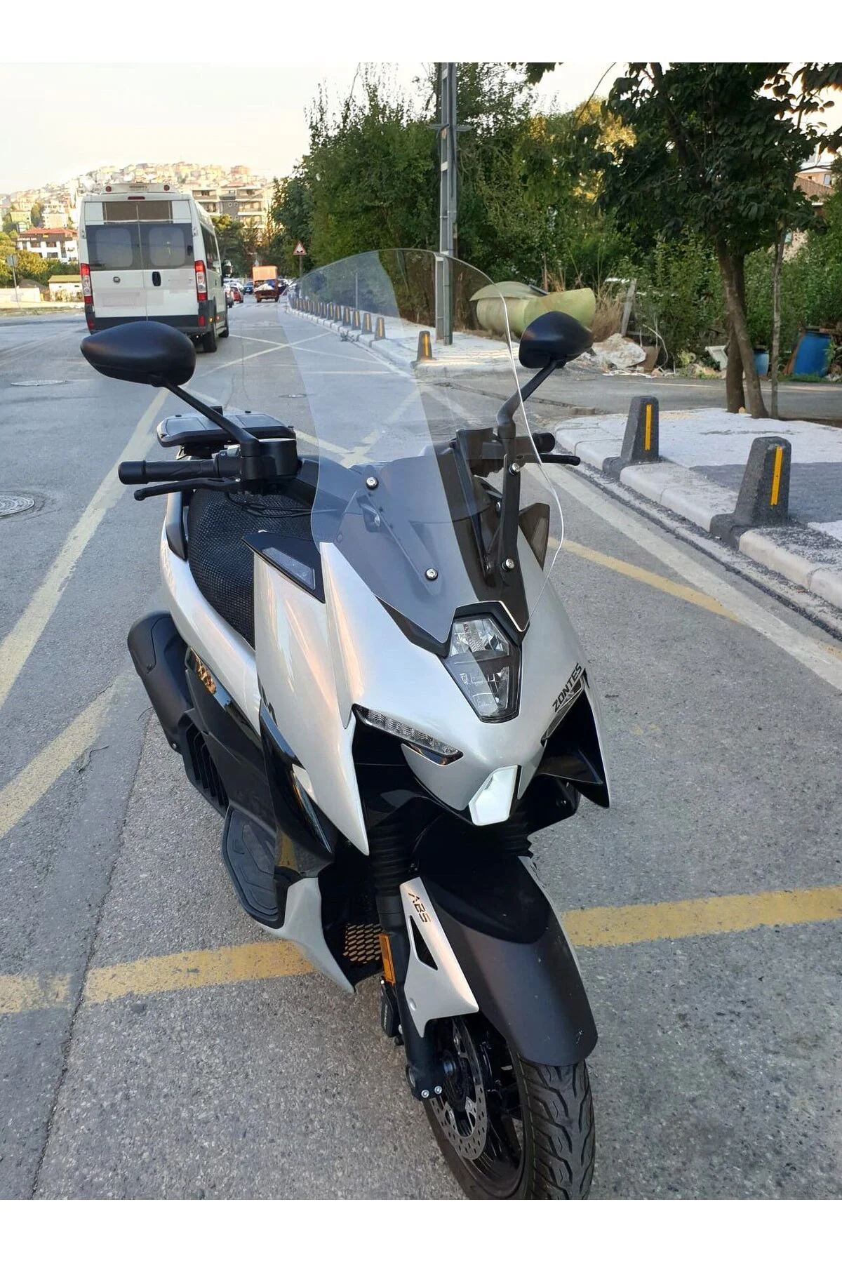 Zontes RZ 250 S Ön Cam 2025-2026 Model 55cm Şeffaf Renkli 4mm Fiyatı, Yorumları ve Özellikleri