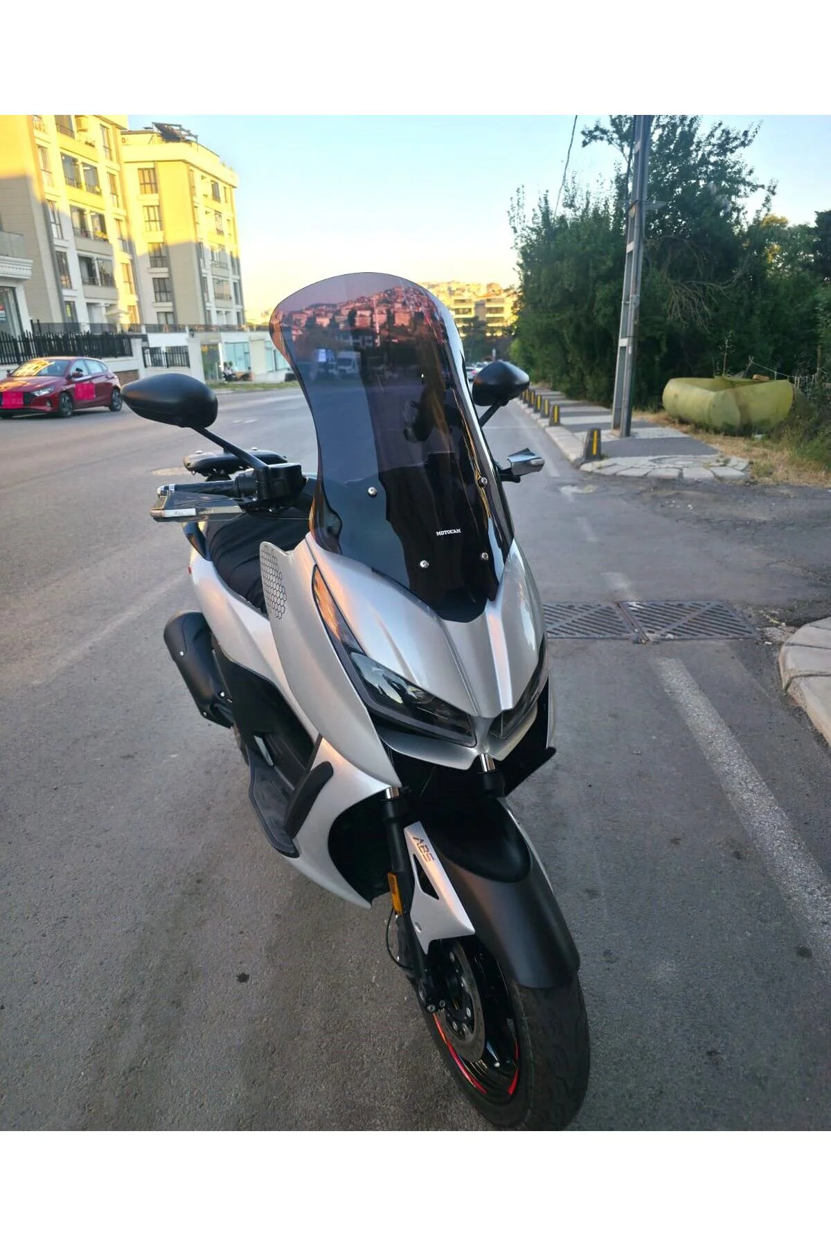 Zontes RZ 250 S Ön Cam 2025-2026 Model 62cm Siyah Renkli 4mm