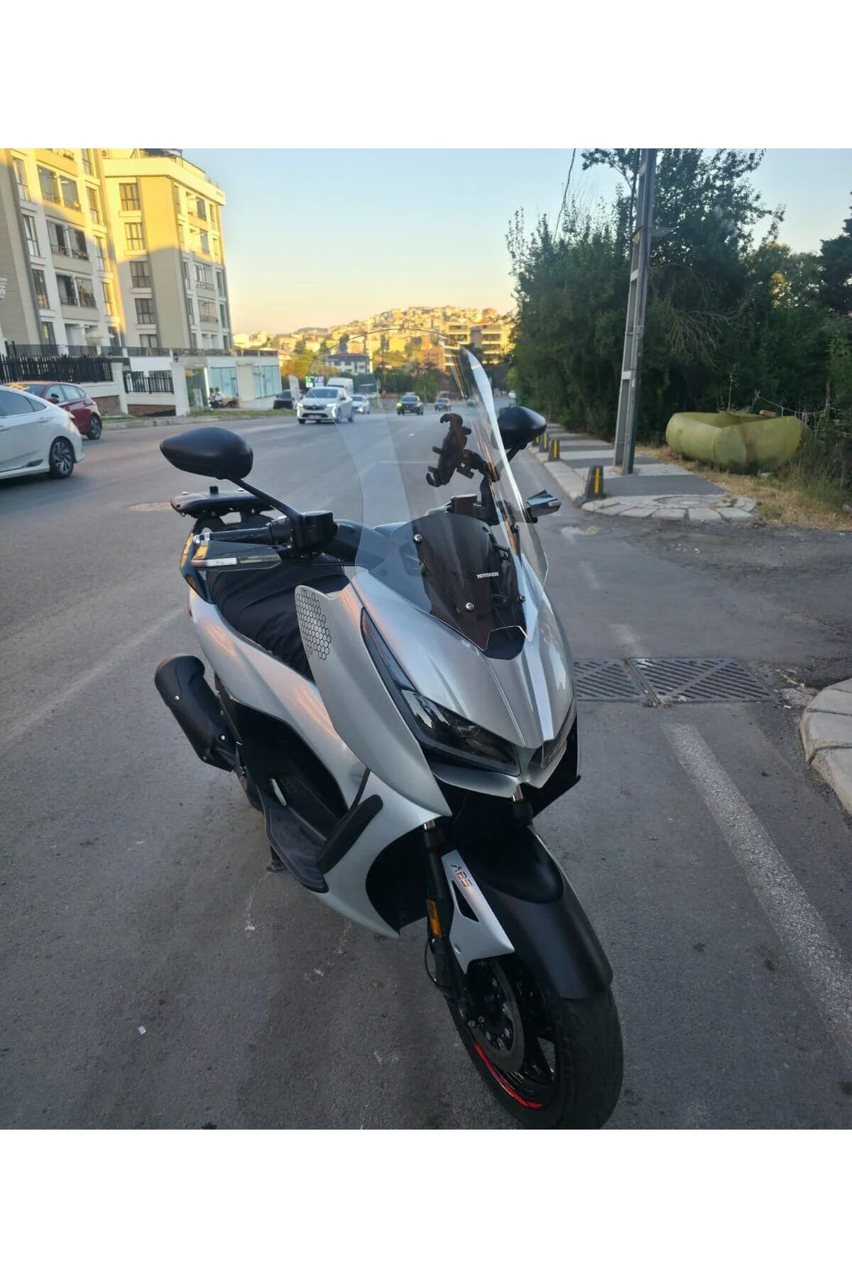 Zontes RZ 250 S Ön Cam 2025-2026 Model 62cm Şeffaf Renkli 4mm