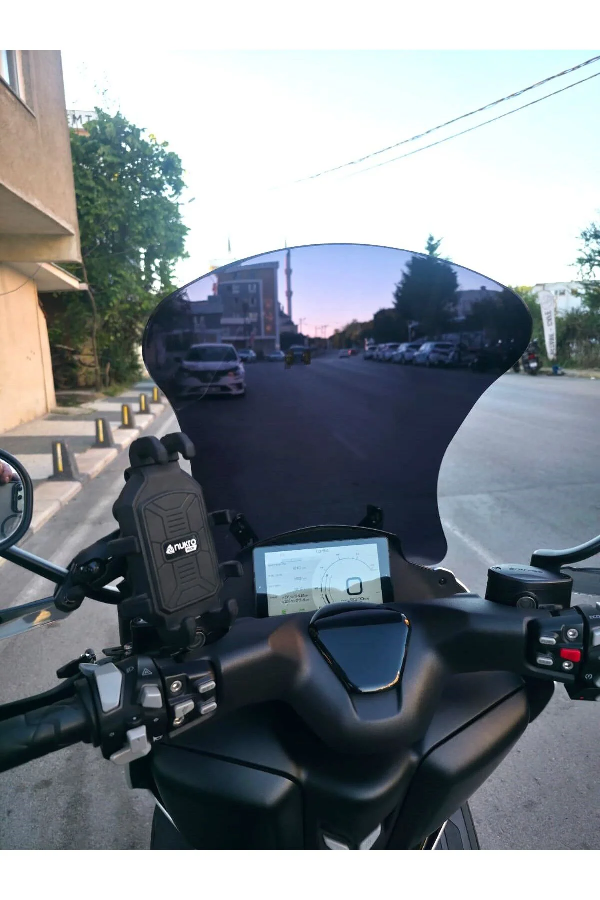 Zontes RZ 250 S Ön Cam 2025-2026 Model 62cm Siyah Renkli 4mm