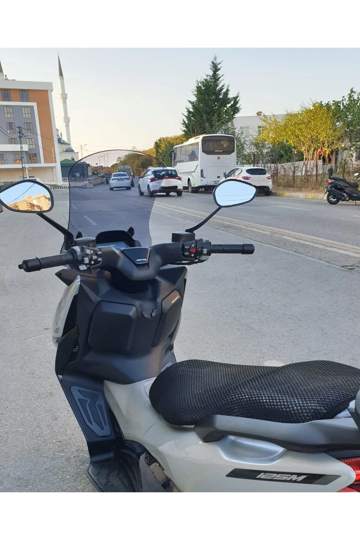 Zontes RZ 250 S Ön Cam 2025-2026 Model 55cm Füme Renkli 4mm Fiyatı, Yorumları ve Özellikleri