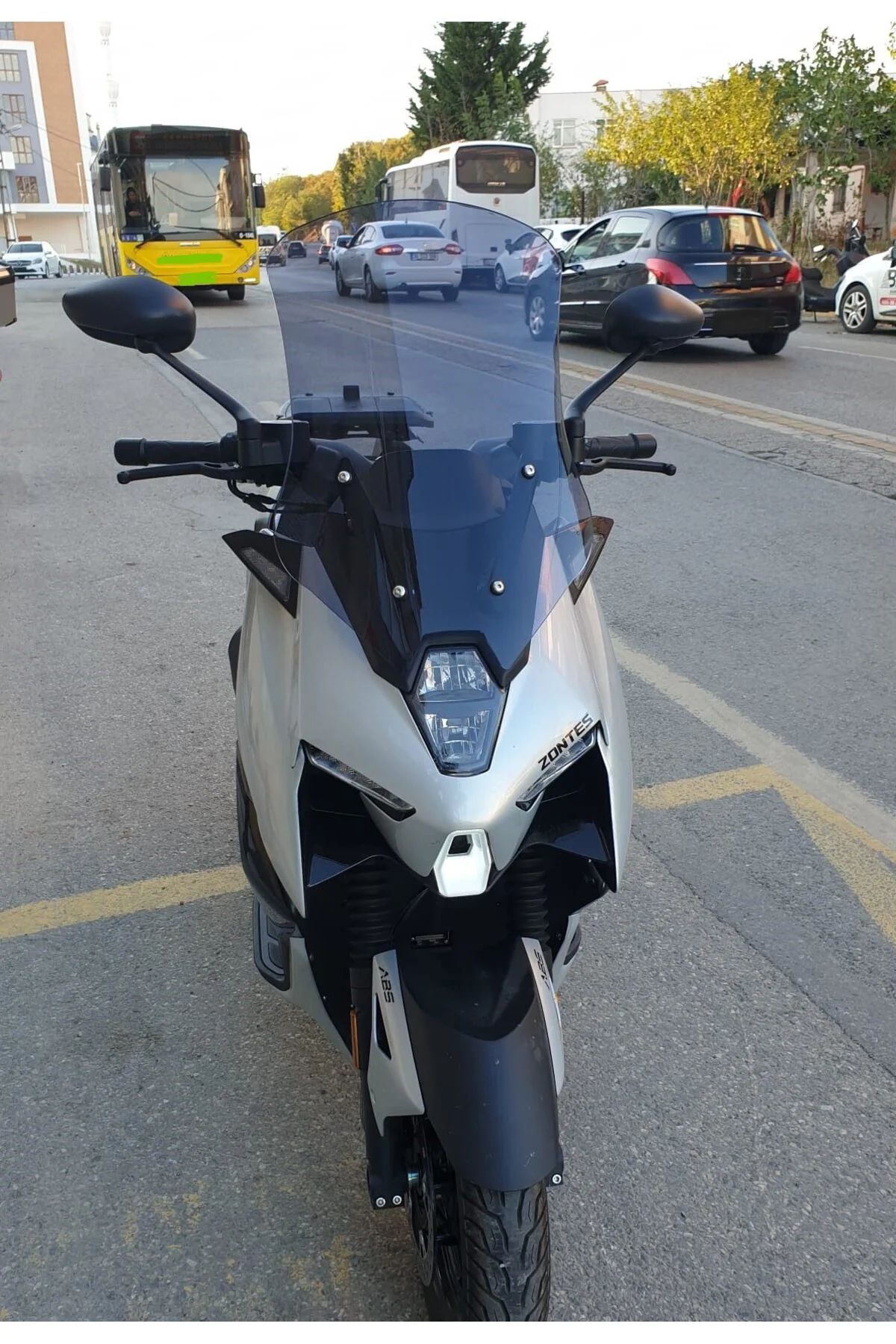 Zontes RZ 250 S Ön Cam 2025-2026 Model 55cm Füme Renkli 4mm Fiyatı, Yorumları ve Özellikleri