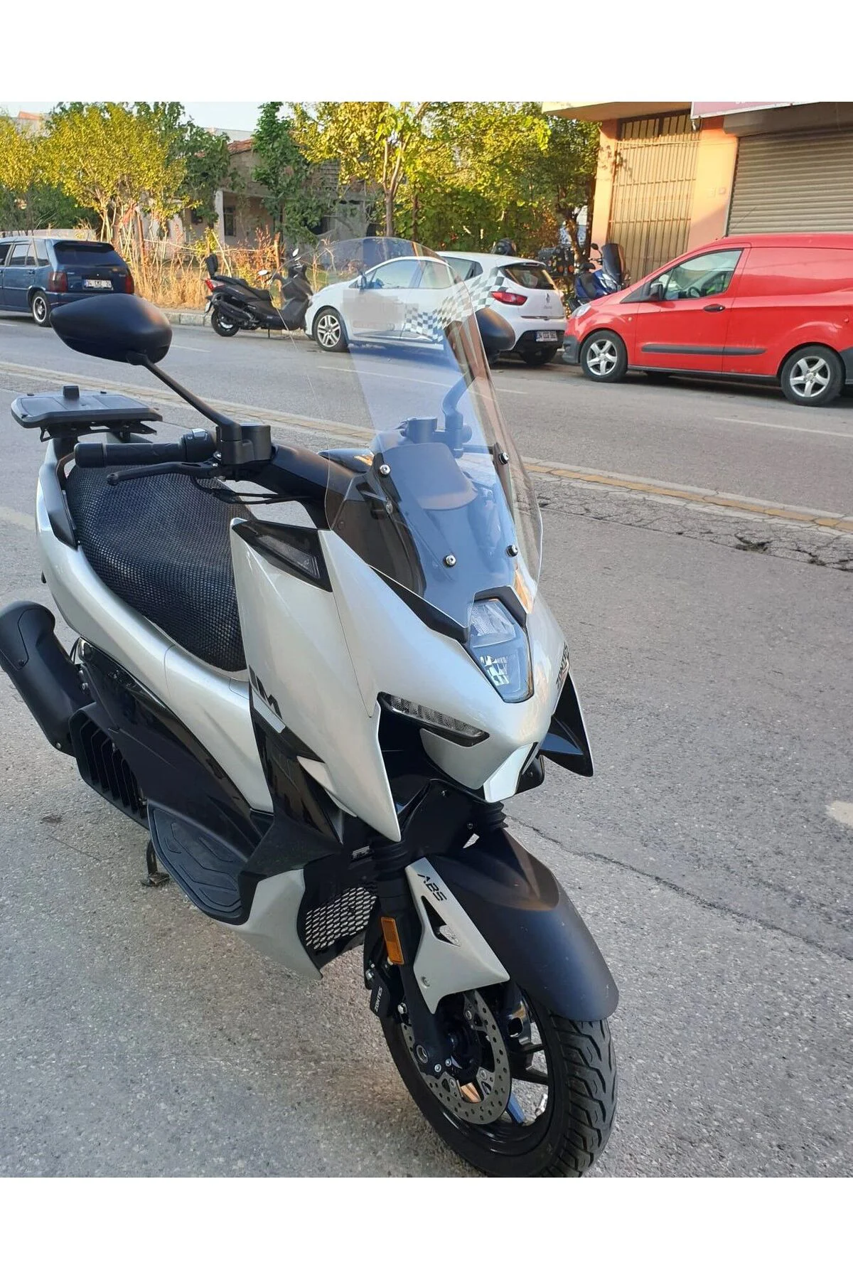 Zontes RZ 250 S Ön Cam 2025-2026 Model 55cm Şeffaf Renkli 4mm Fiyatı, Yorumları ve Özellikleri