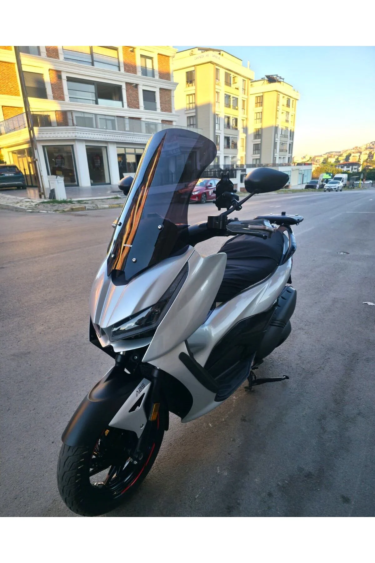 Zontes RZ 250 S Ön Cam 2025-2026 Model 62cm Siyah Renkli 4mm