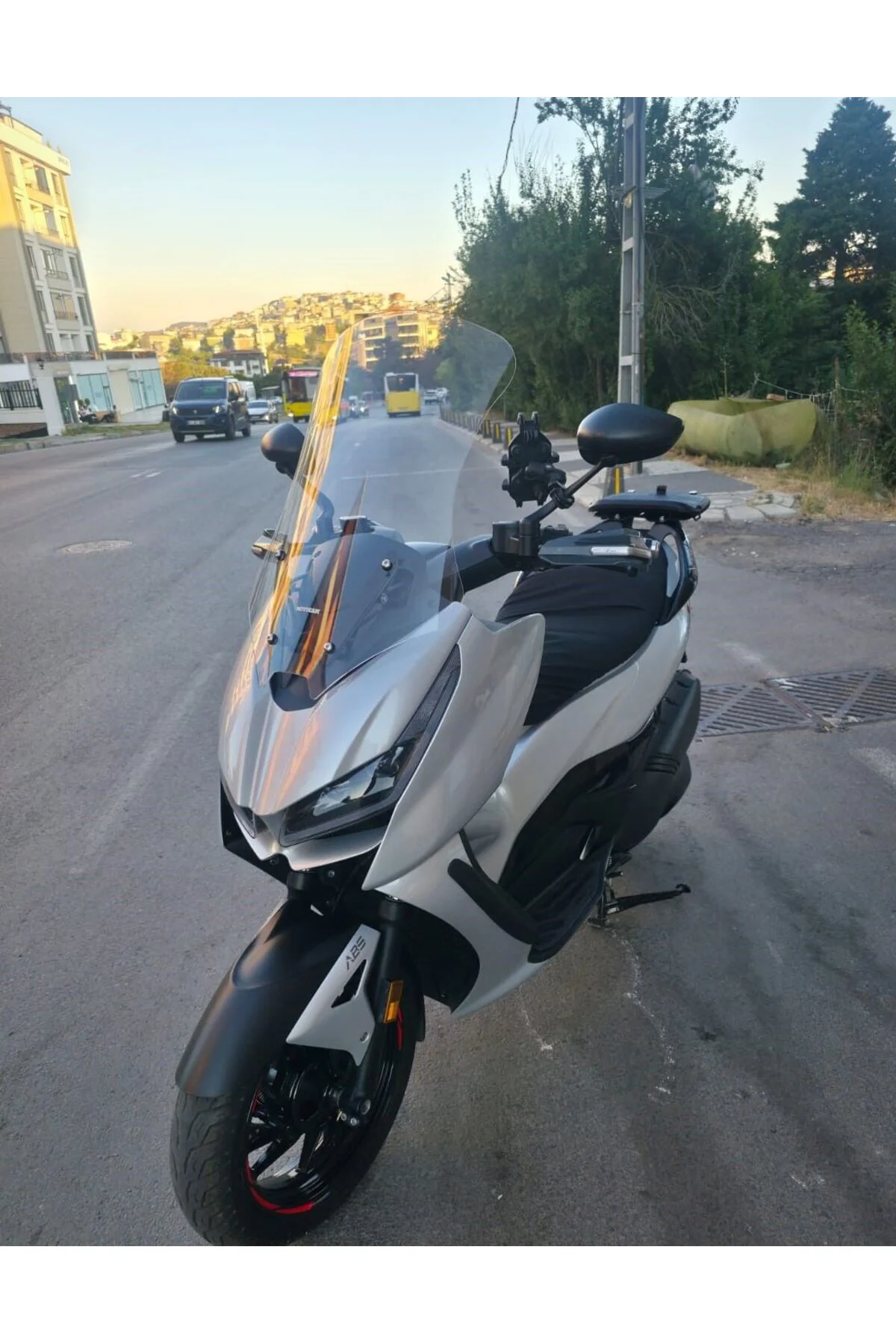 Zontes RZ 250 S Ön Cam 2025-2026 Model 62cm Şeffaf Renkli 4mm