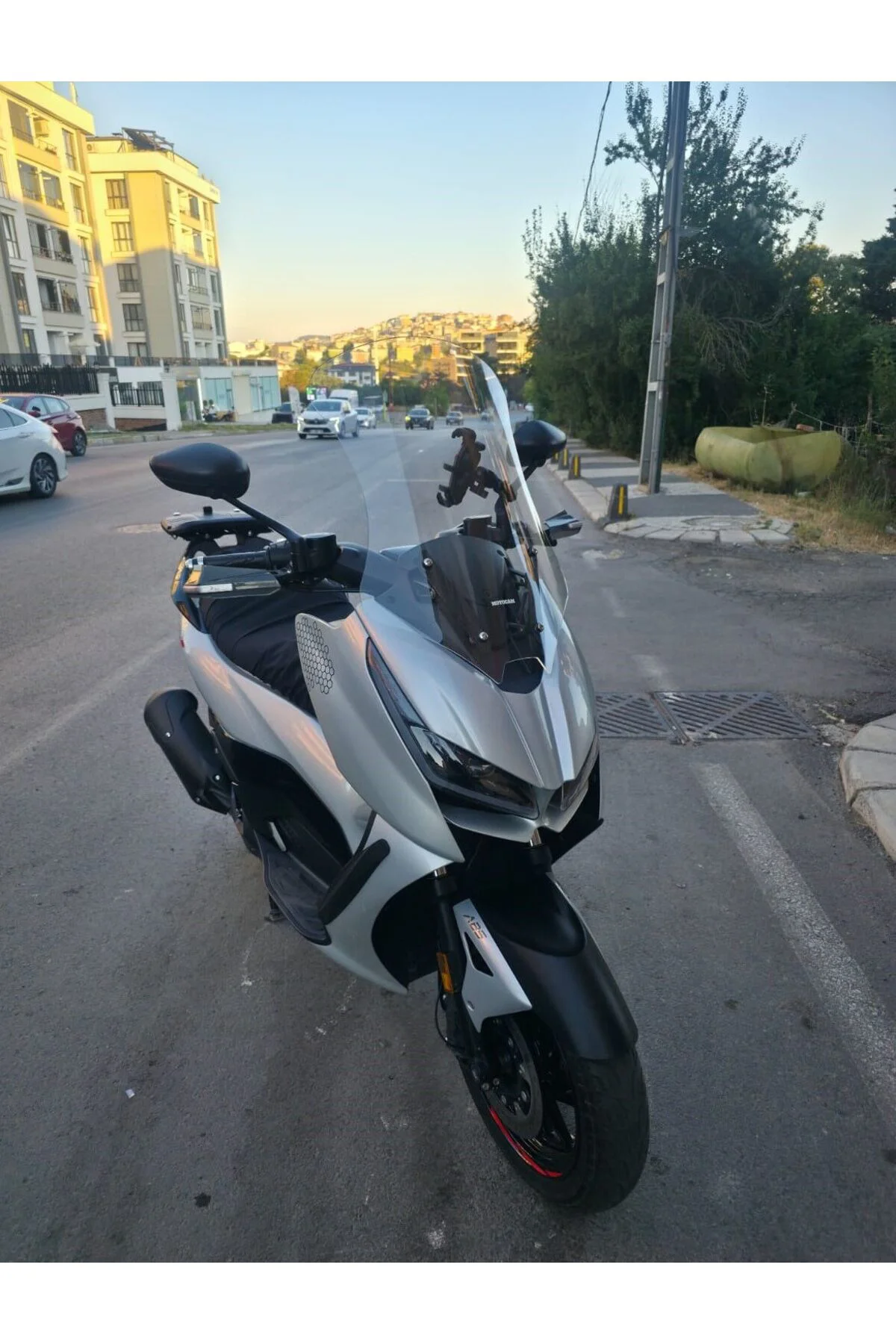 Zontes ZT 125 Ön Cam 2025-2026 Model 62cm Şeffaf Renkli 4mm