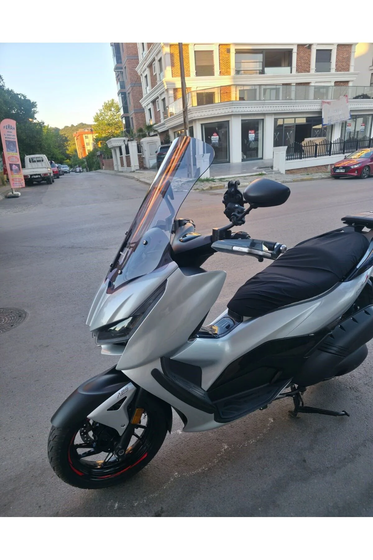 Zontes ZT 125 Ön Cam 2025-2026 Model 62cm Füme Renkli 4mm