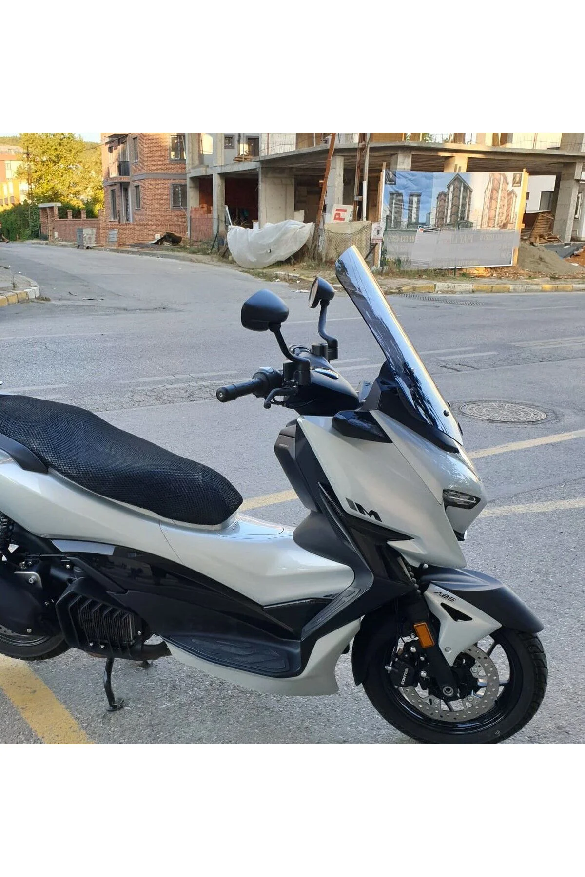 Zontes ZT 125 Ön Cam 2025-2026 Model 55cm Füme Renkli 4mm